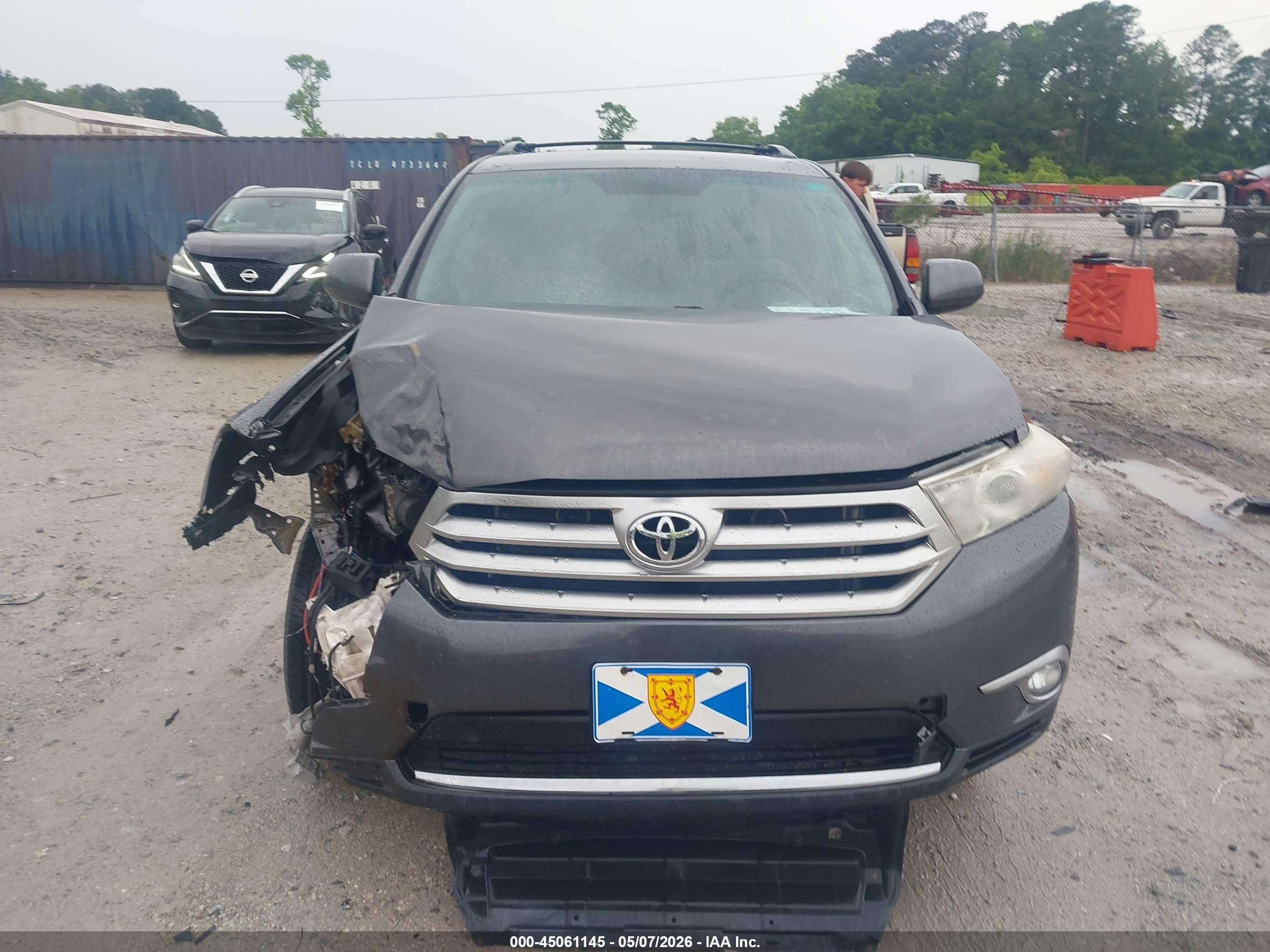 2012 Toyota Highlander V6 Gray vin: 5TDBK3EH2CS116336