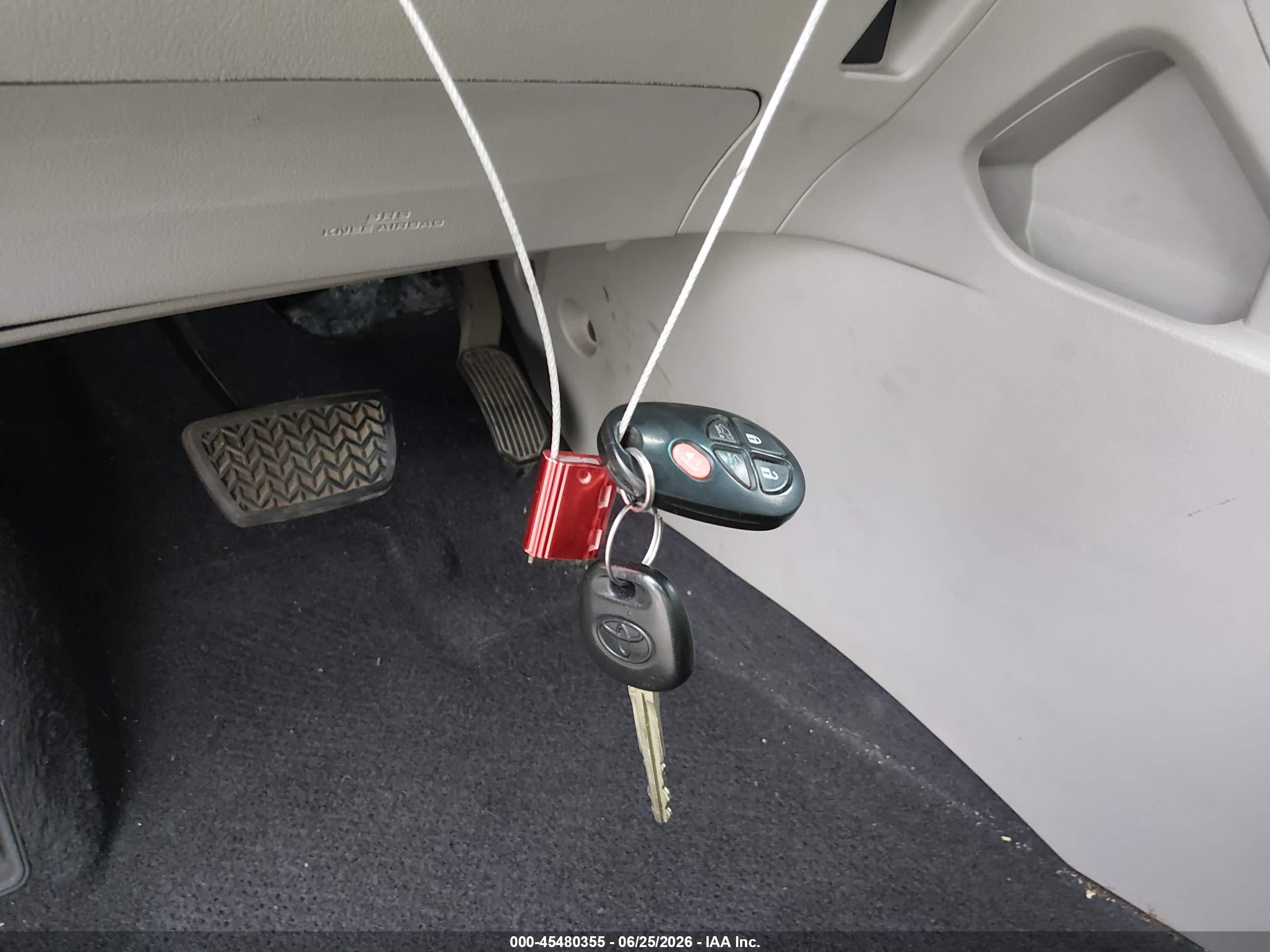 2012 Toyota Highlander Se V6 Silver vin: 5TDBK3EH2CS118359