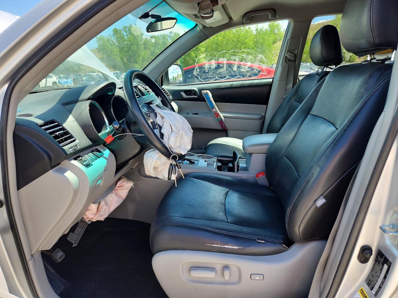 2012 Toyota Highlander Silver vin: 5TDBK3EH2CS119558