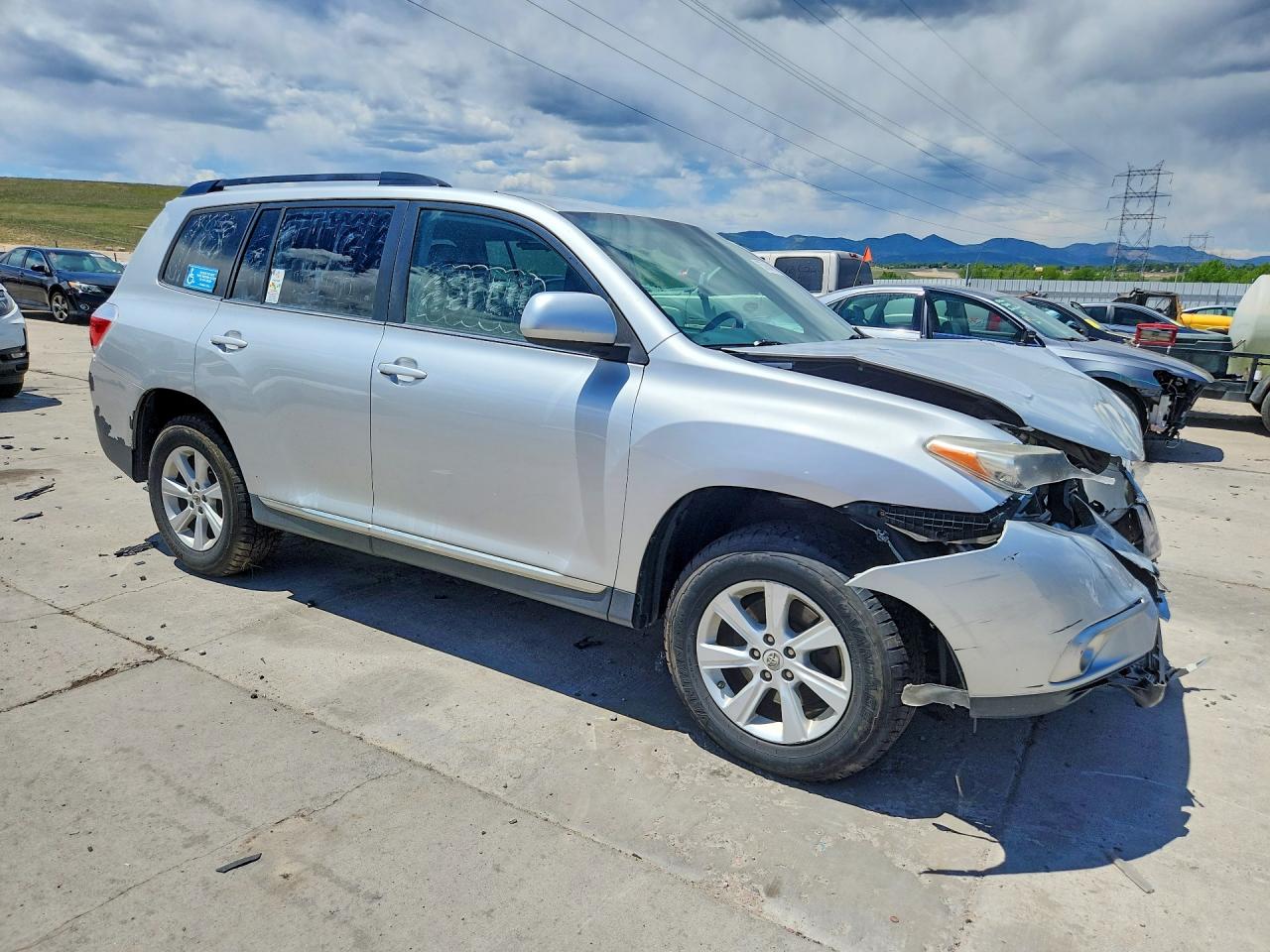 2012 Toyota Highlander Silver vin: 5TDBK3EH2CS119558