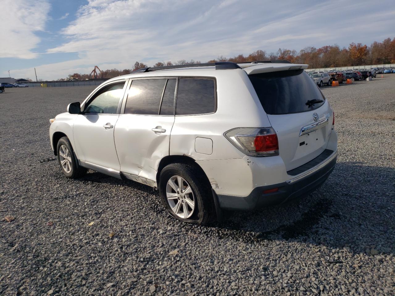 2012 Toyota Highlander Se White vin: 5TDBK3EH2CS174186