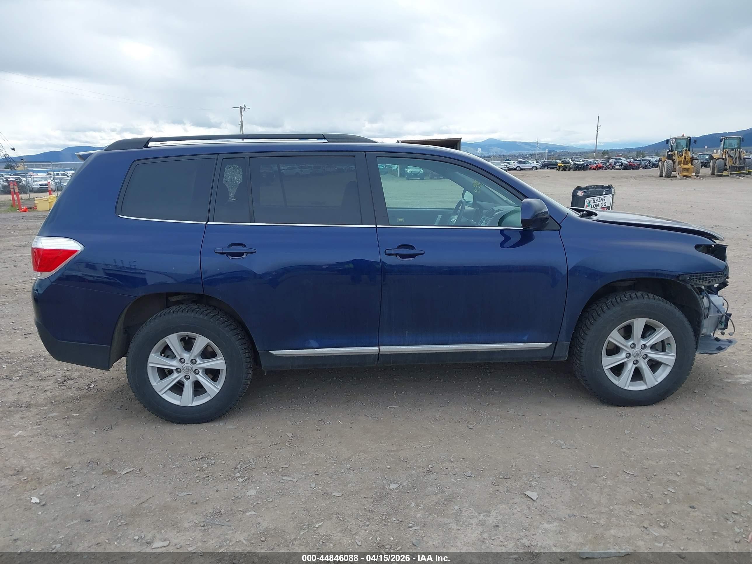 2013 Toyota Highlander Se V6 Blue vin: 5TDBK3EH2DS199753