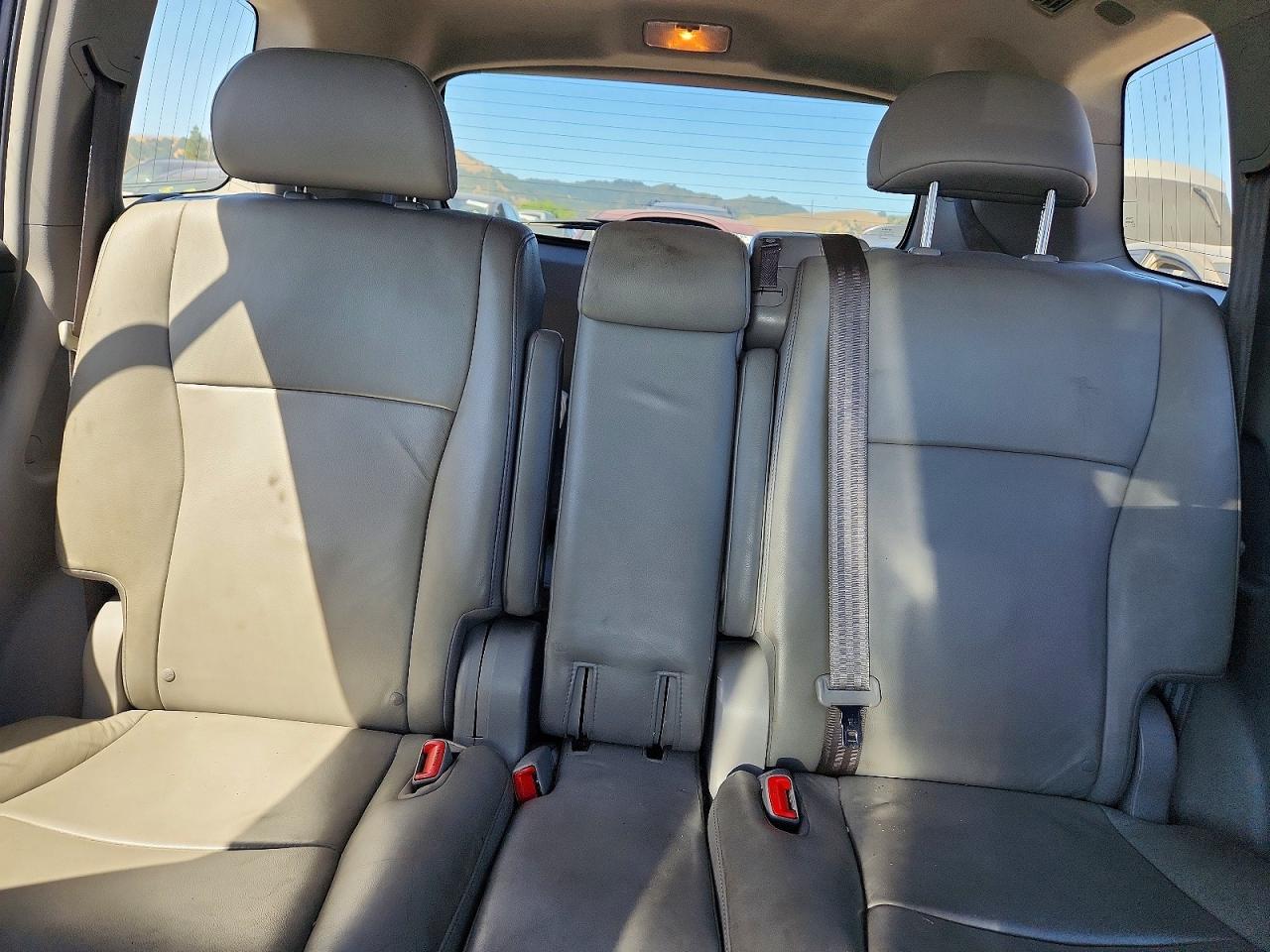 2013 Toyota Highlander Se Gray vin: 5TDBK3EH2DS230242