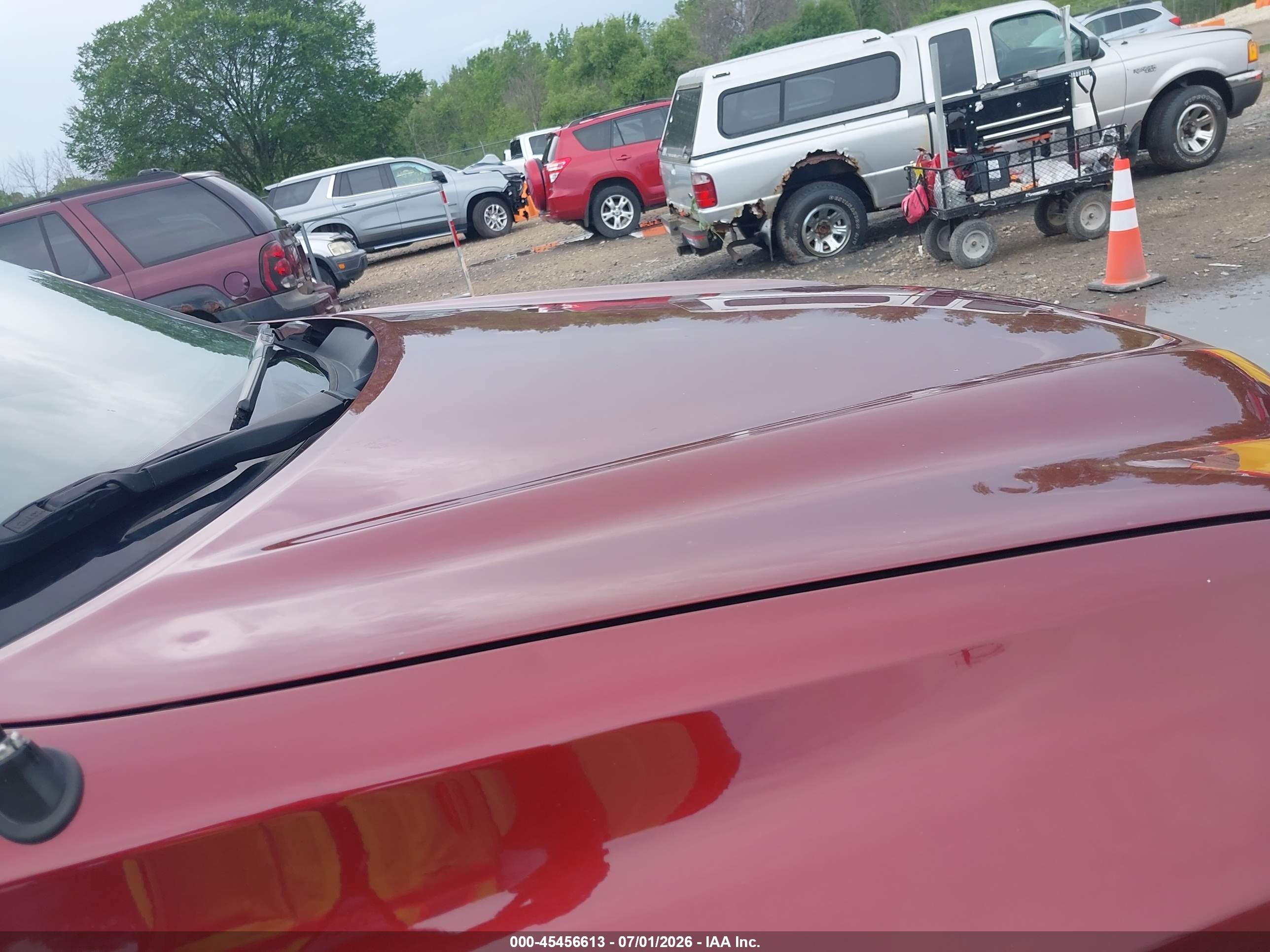 2010 Toyota Highlander Base V6 Red vin: 5TDBK3EH3AS002763