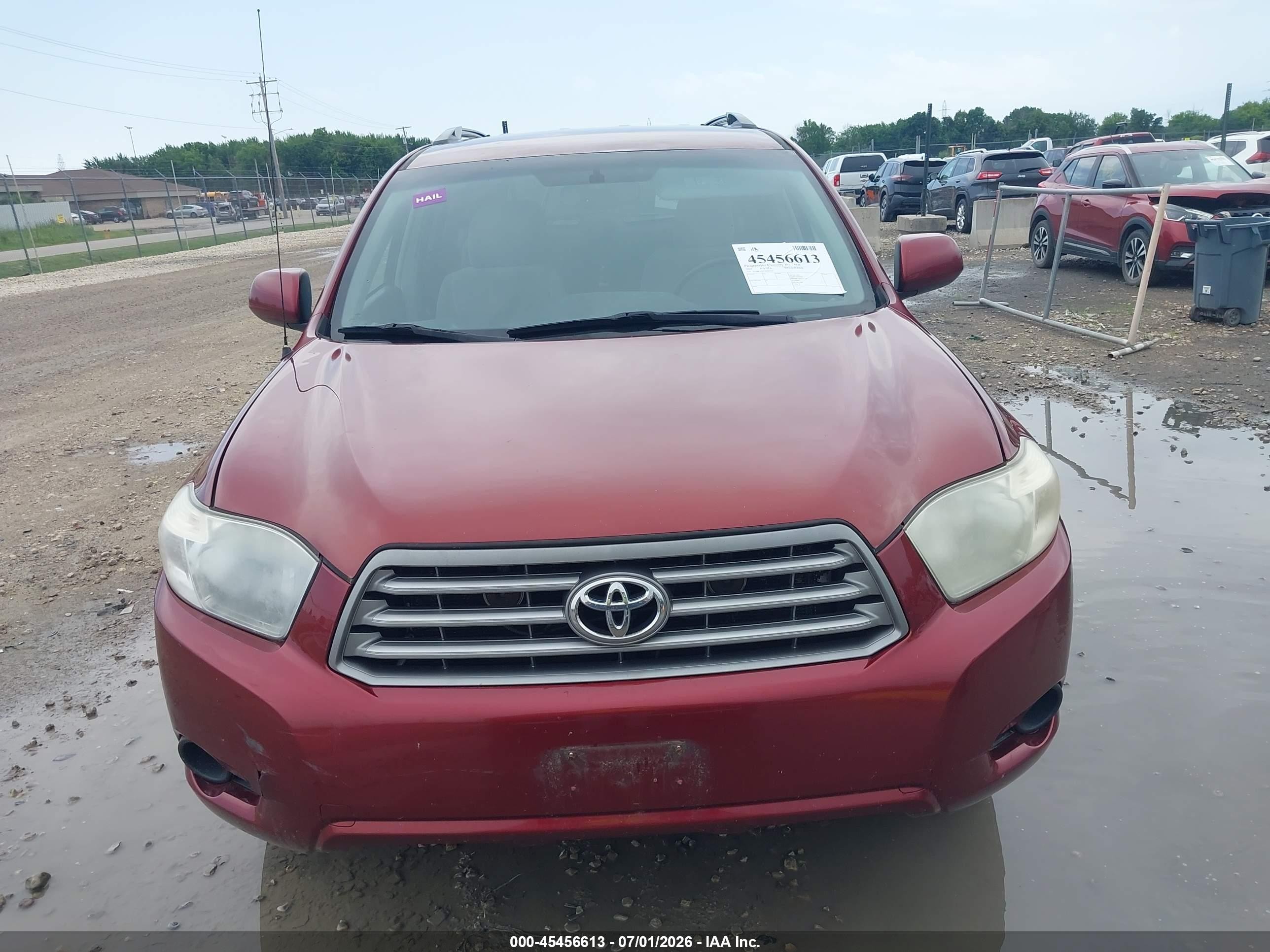 2010 Toyota Highlander Base V6 Red vin: 5TDBK3EH3AS002763