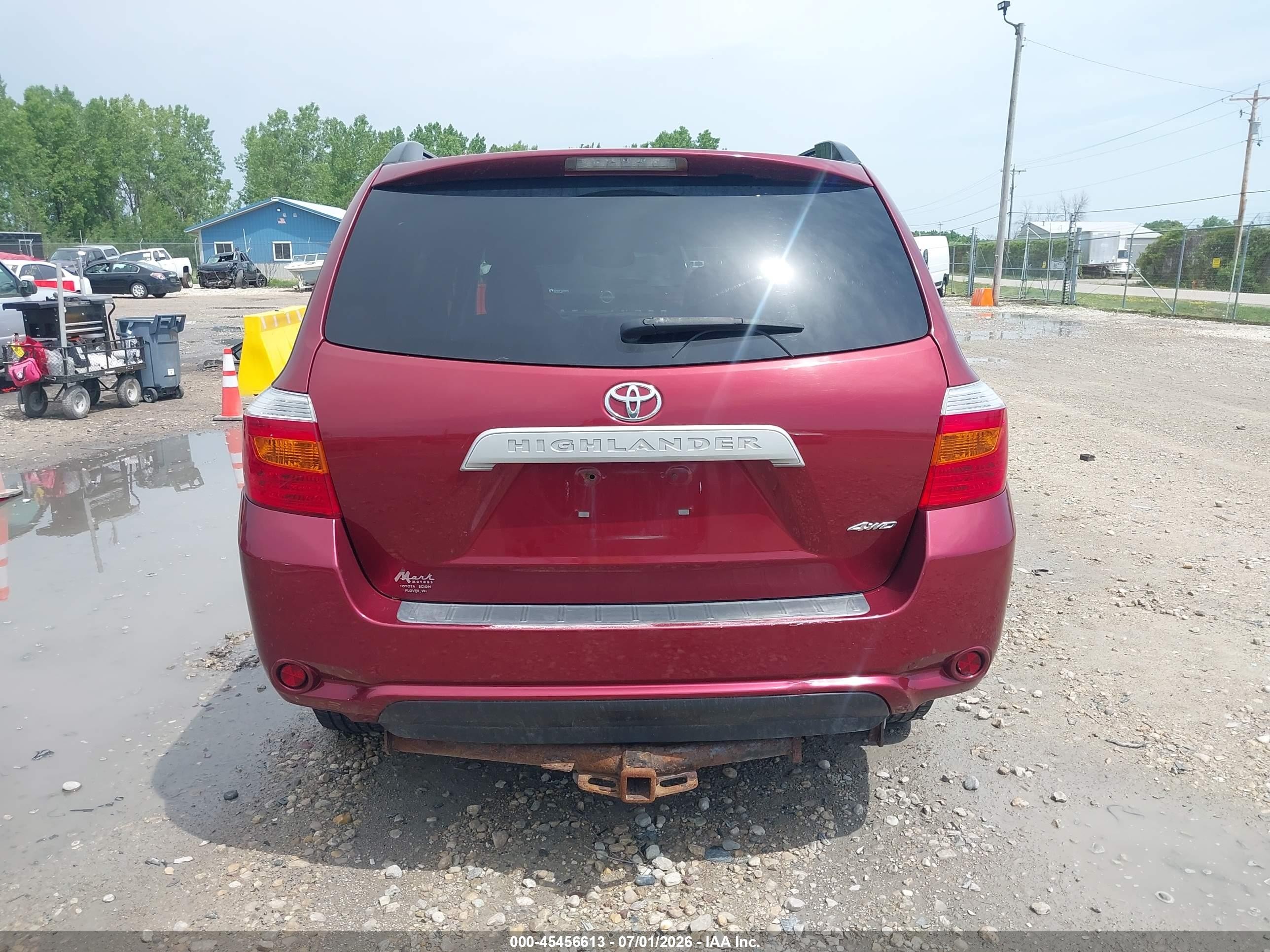 2010 Toyota Highlander Base V6 Red vin: 5TDBK3EH3AS002763