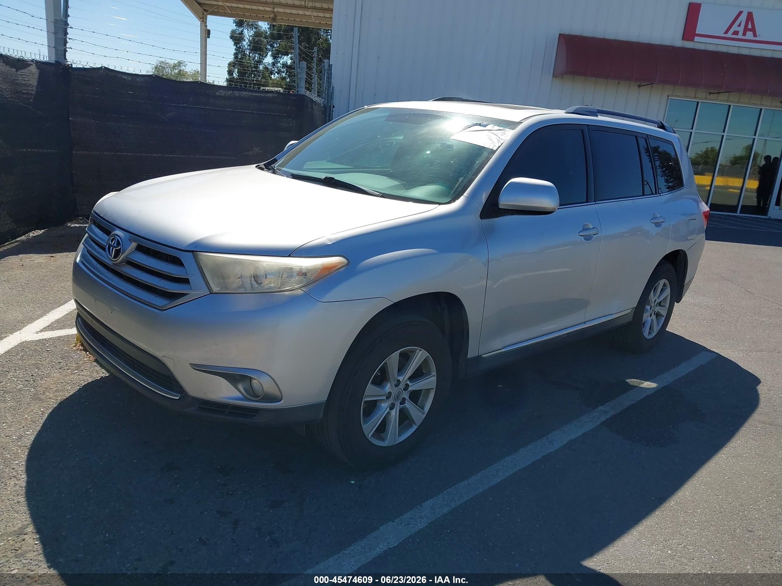 2011 Toyota Highlander Se V6 Silver vin: 5TDBK3EH3BS043606