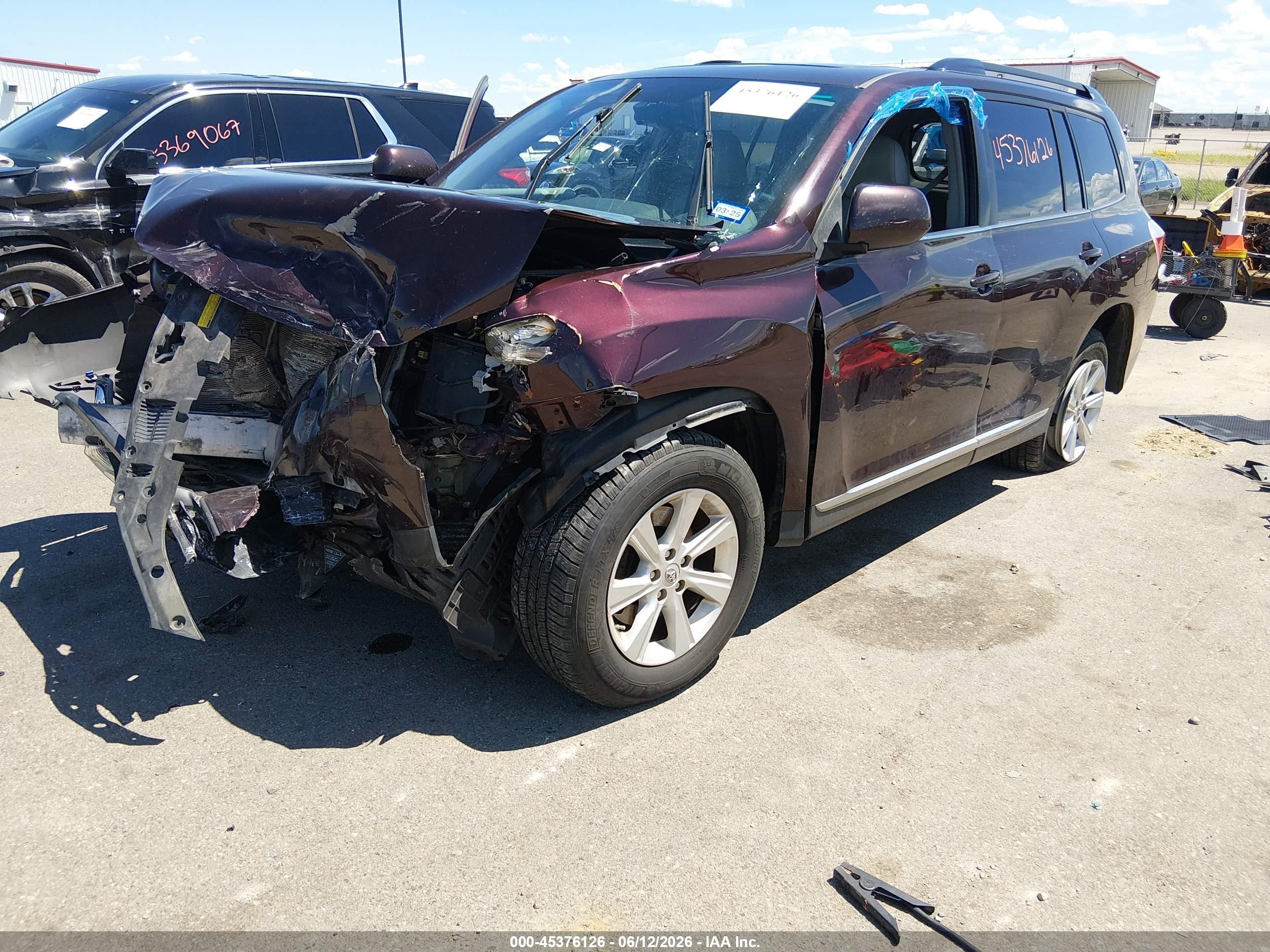 2011 Toyota Highlander Se V6 Maroon vin: 5TDBK3EH3BS045646