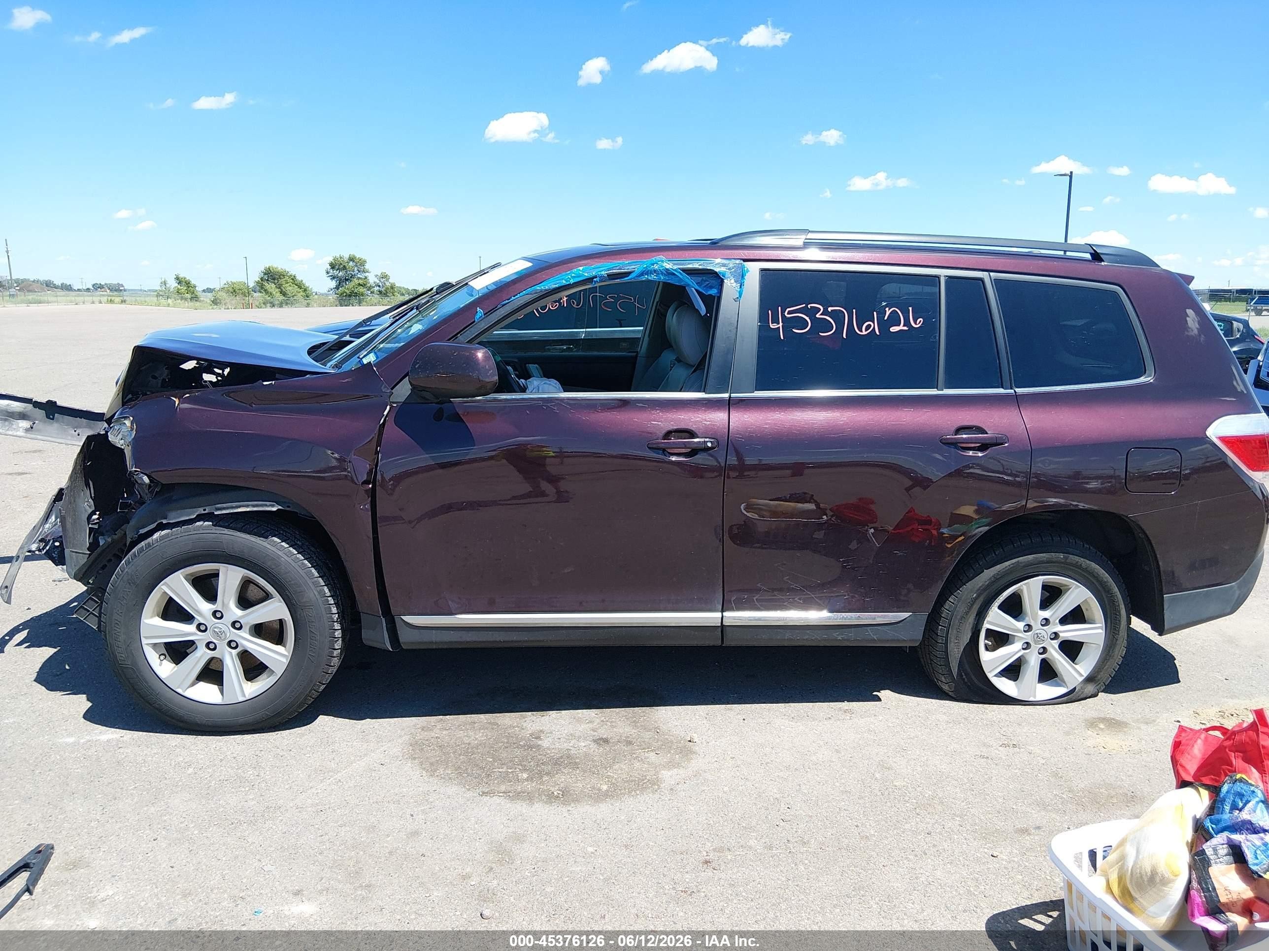 2011 Toyota Highlander Se V6 Maroon vin: 5TDBK3EH3BS045646