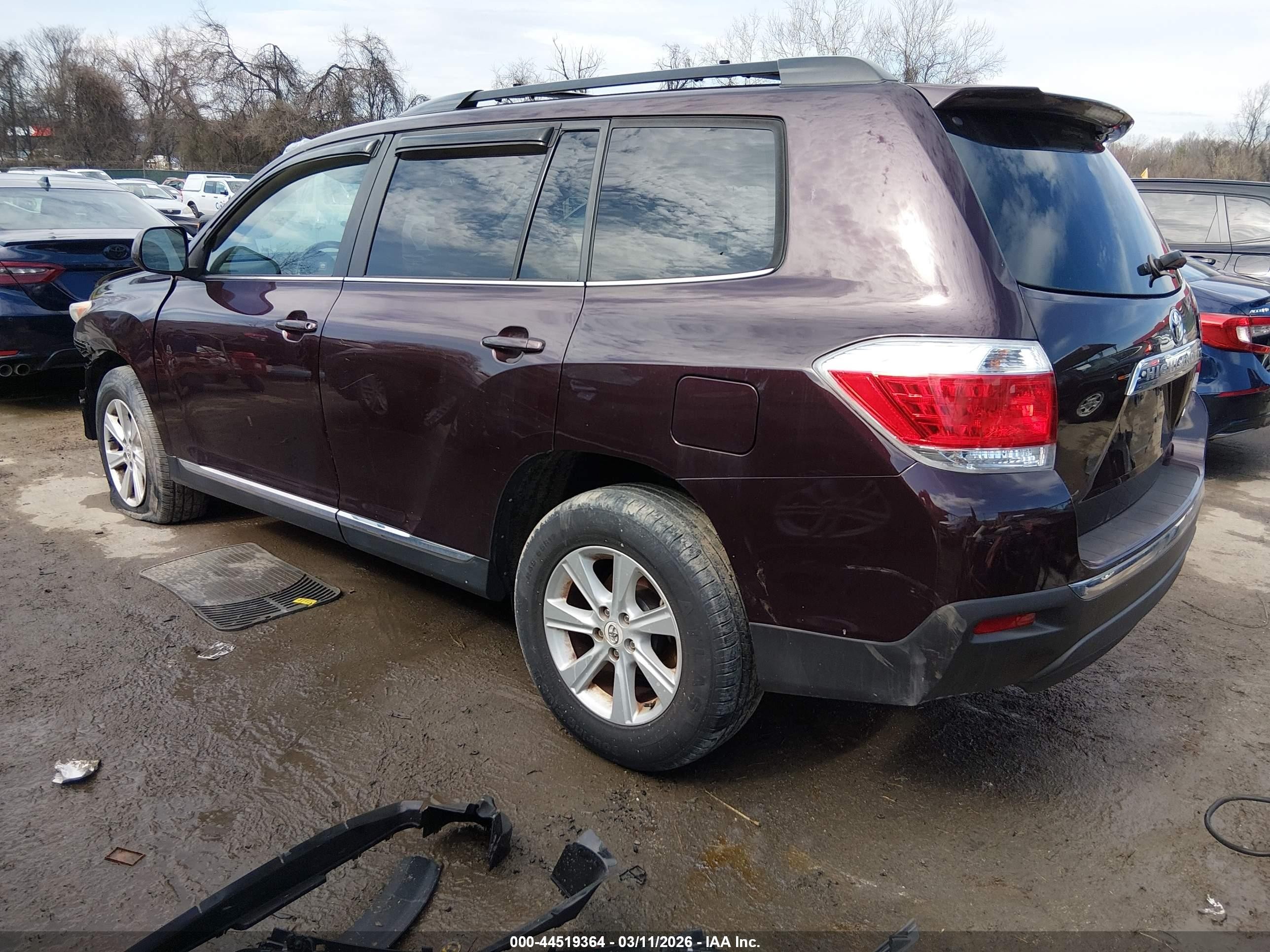 2011 Toyota Highlander Se V6 Purple vin: 5TDBK3EH3BS067520