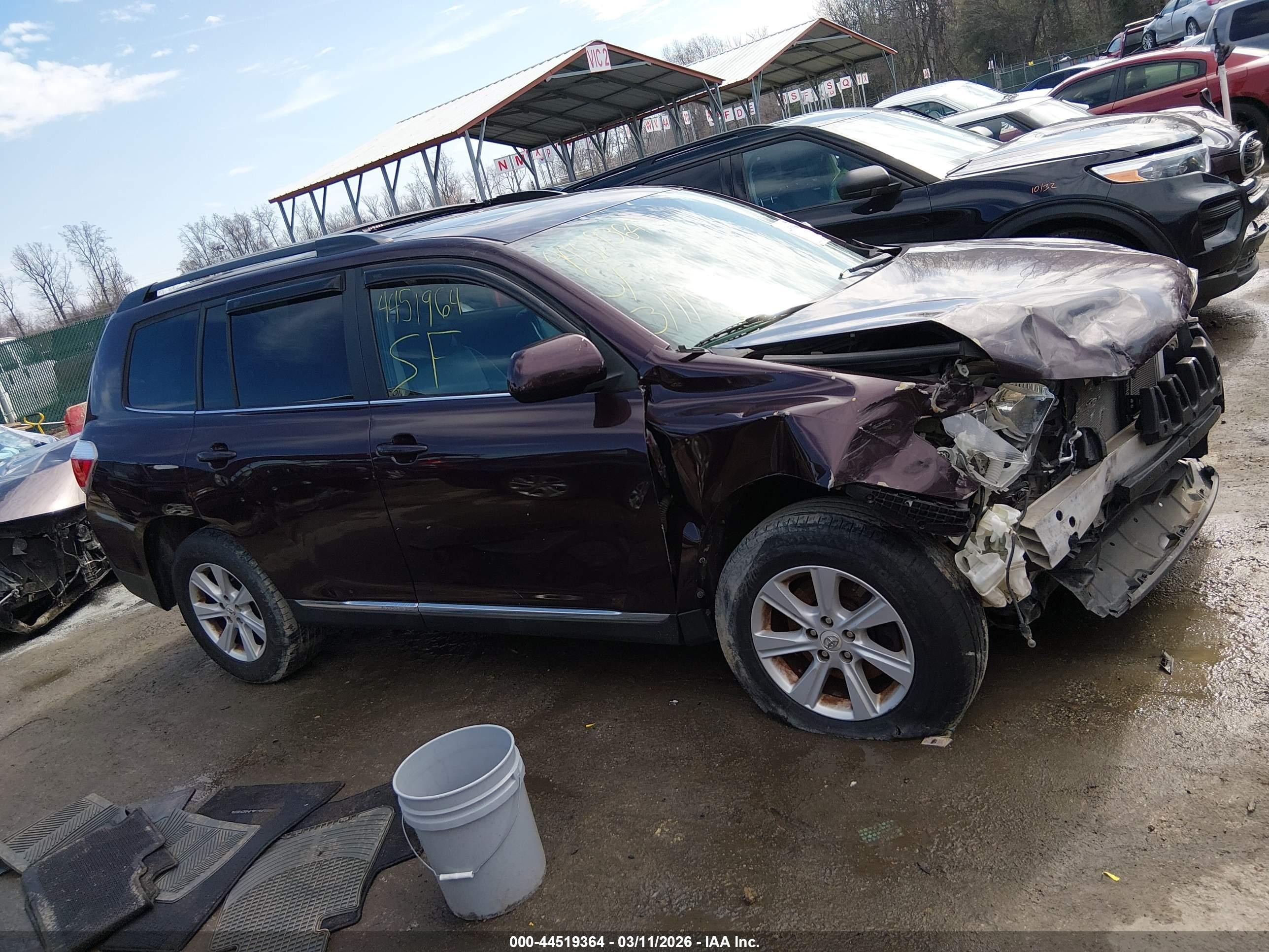 2011 Toyota Highlander Se V6 Purple vin: 5TDBK3EH3BS067520