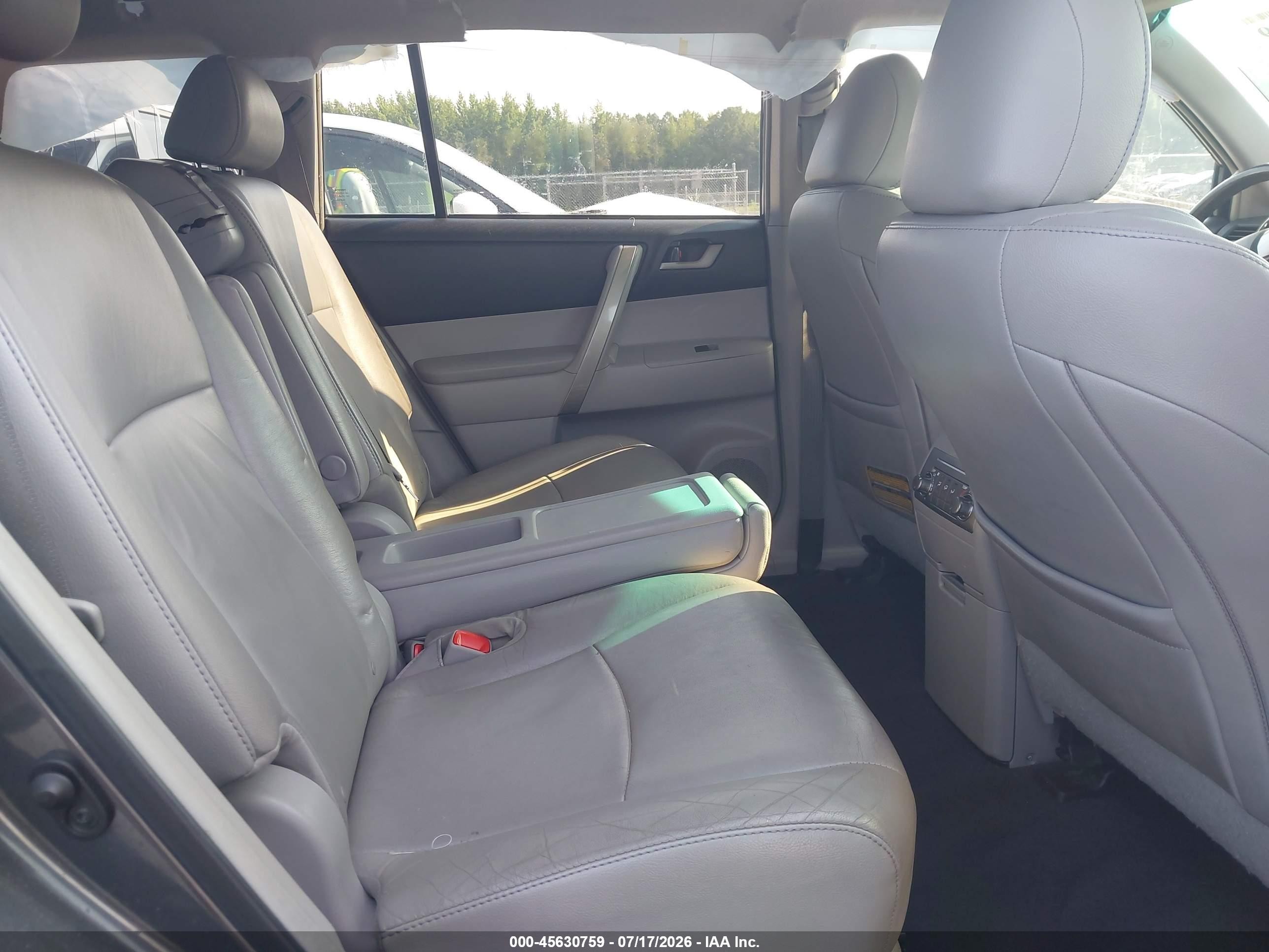 2011 Toyota Highlander Se V6 Gray vin: 5TDBK3EH3BS079036