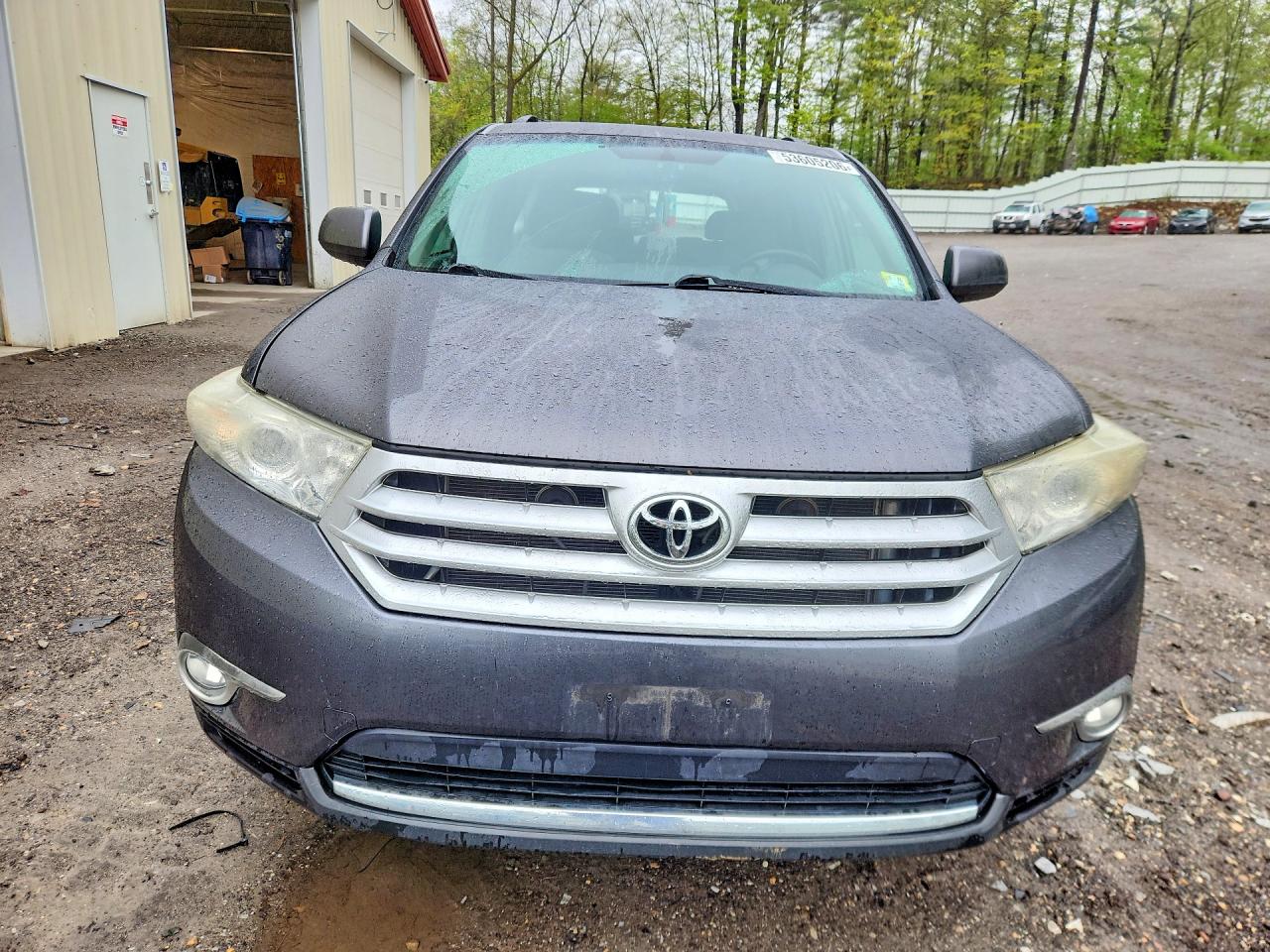 2011 Toyota Highlander Base Silver vin: 5TDBK3EH3BS086374