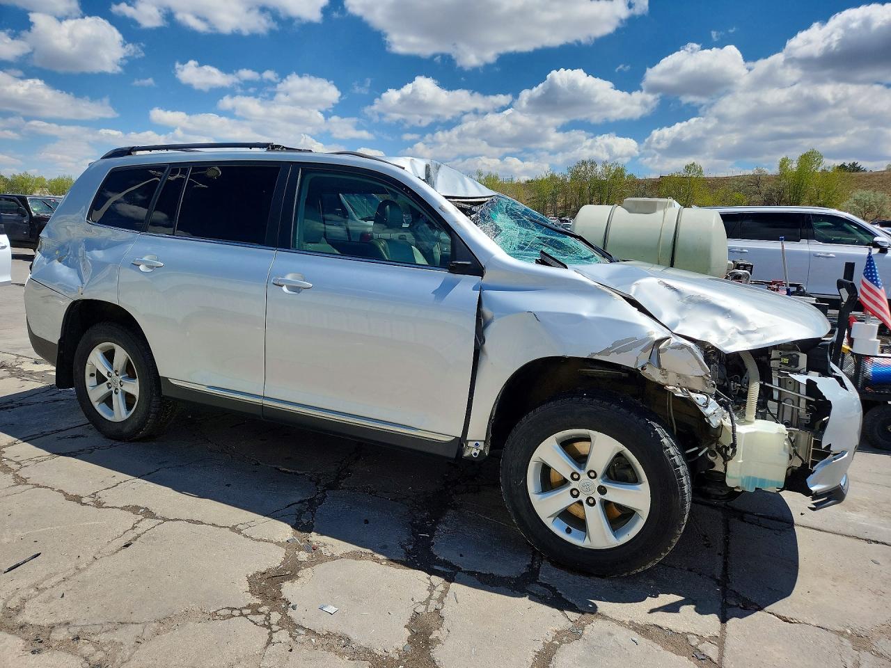 2012 Toyota Highlander Se Silver vin: 5TDBK3EH3CS104647