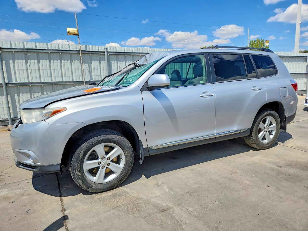 2012 Toyota Highlander Se Silver vin: 5TDBK3EH3CS104647
