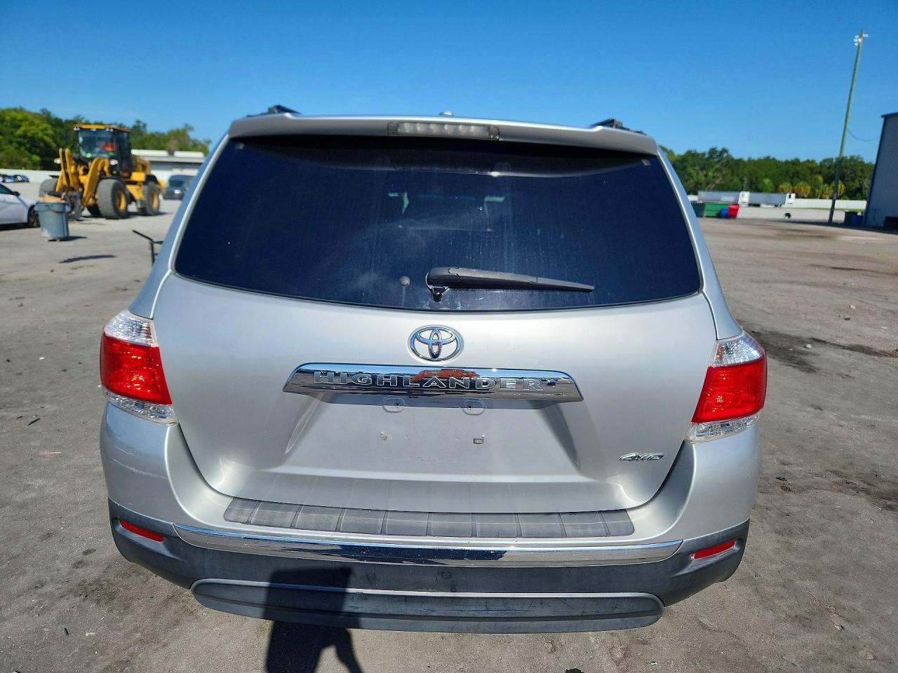 2012 Toyota Highlander Se Silver vin: 5TDBK3EH3CS128656