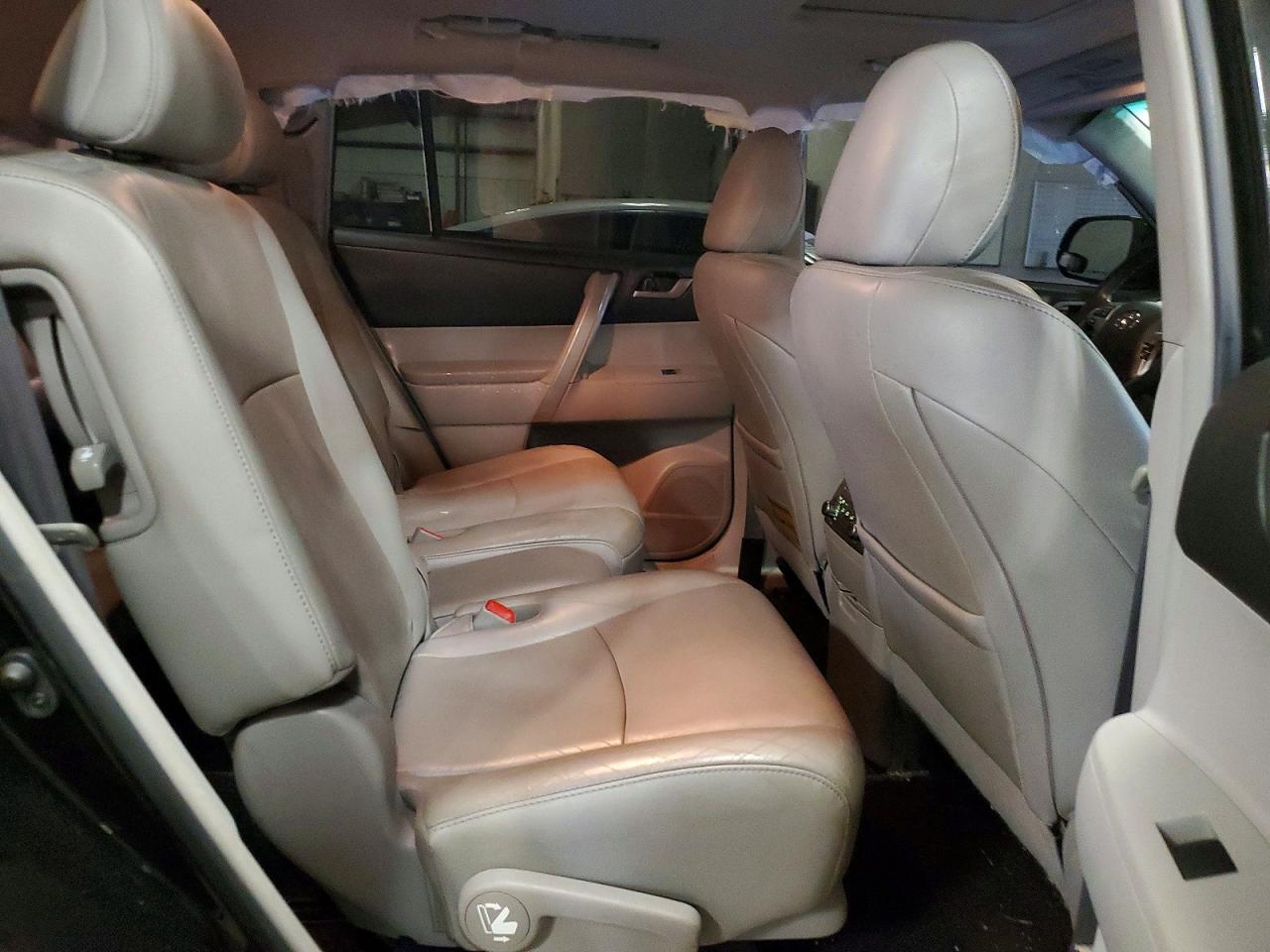 2012 Toyota Highlander Se Black vin: 5TDBK3EH3CS132593