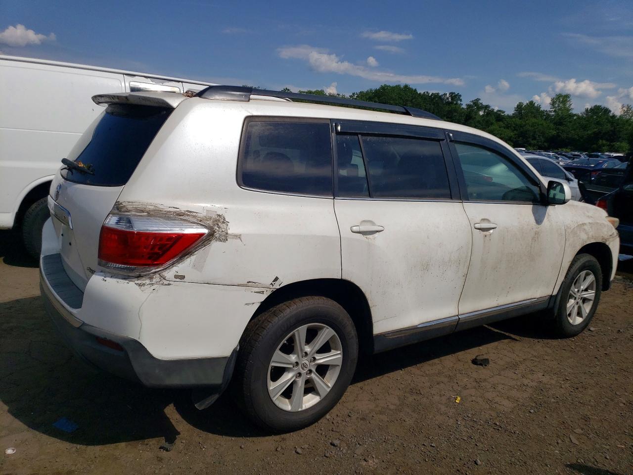 2012 Toyota Highlander Se White vin: 5TDBK3EH3CS151631