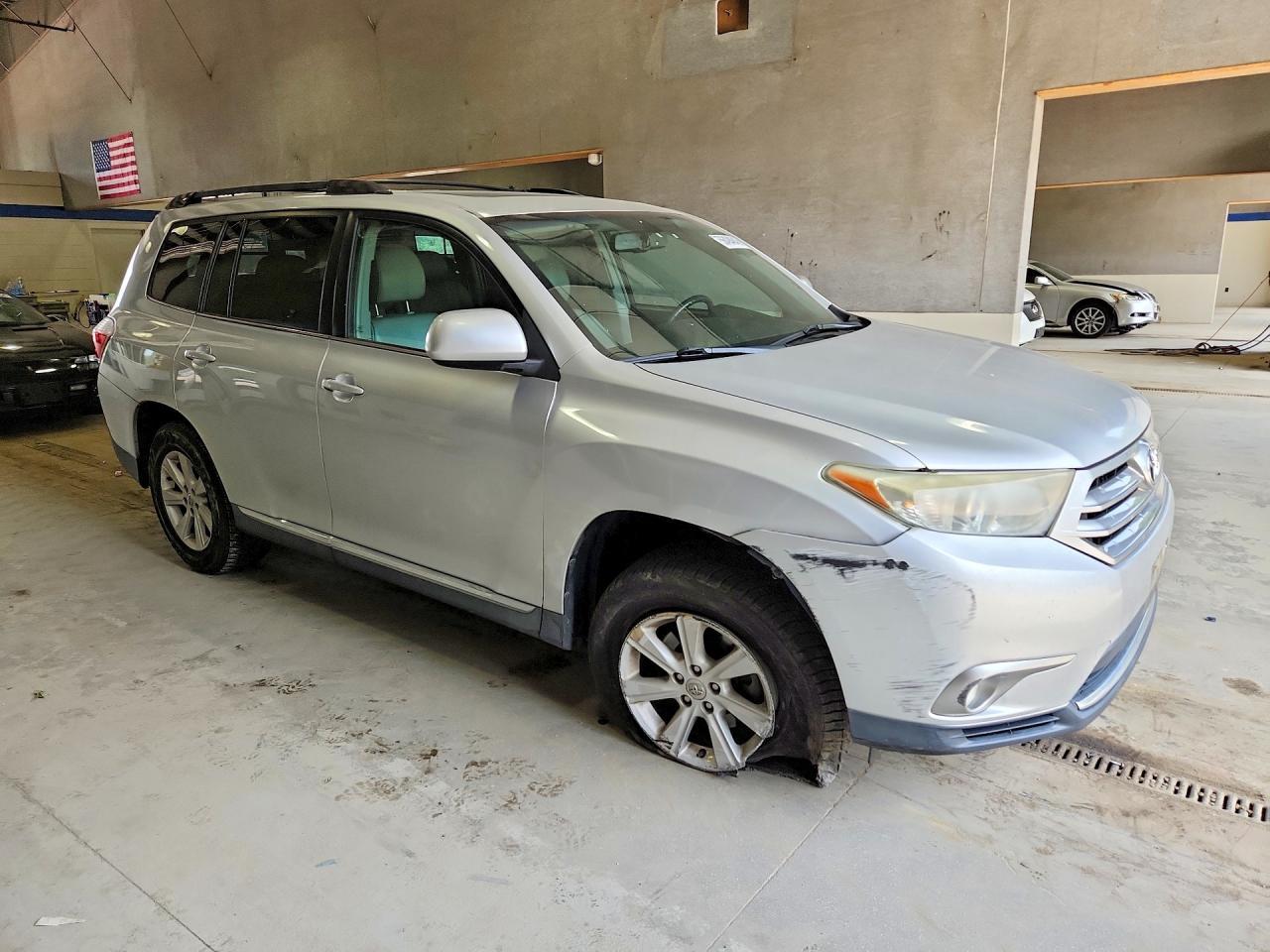 2012 Toyota Highlander Se Silver vin: 5TDBK3EH3CS175170