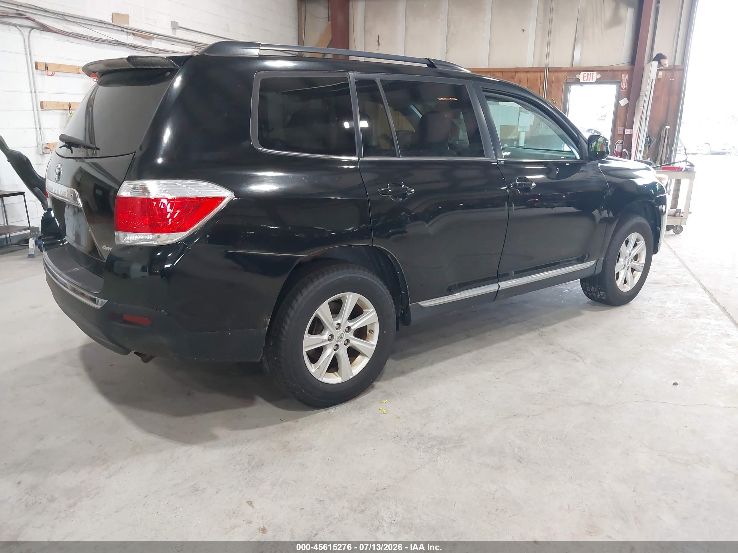 2013 Toyota Highlander Se V6 Черный vin: 5TDBK3EH3DS179673