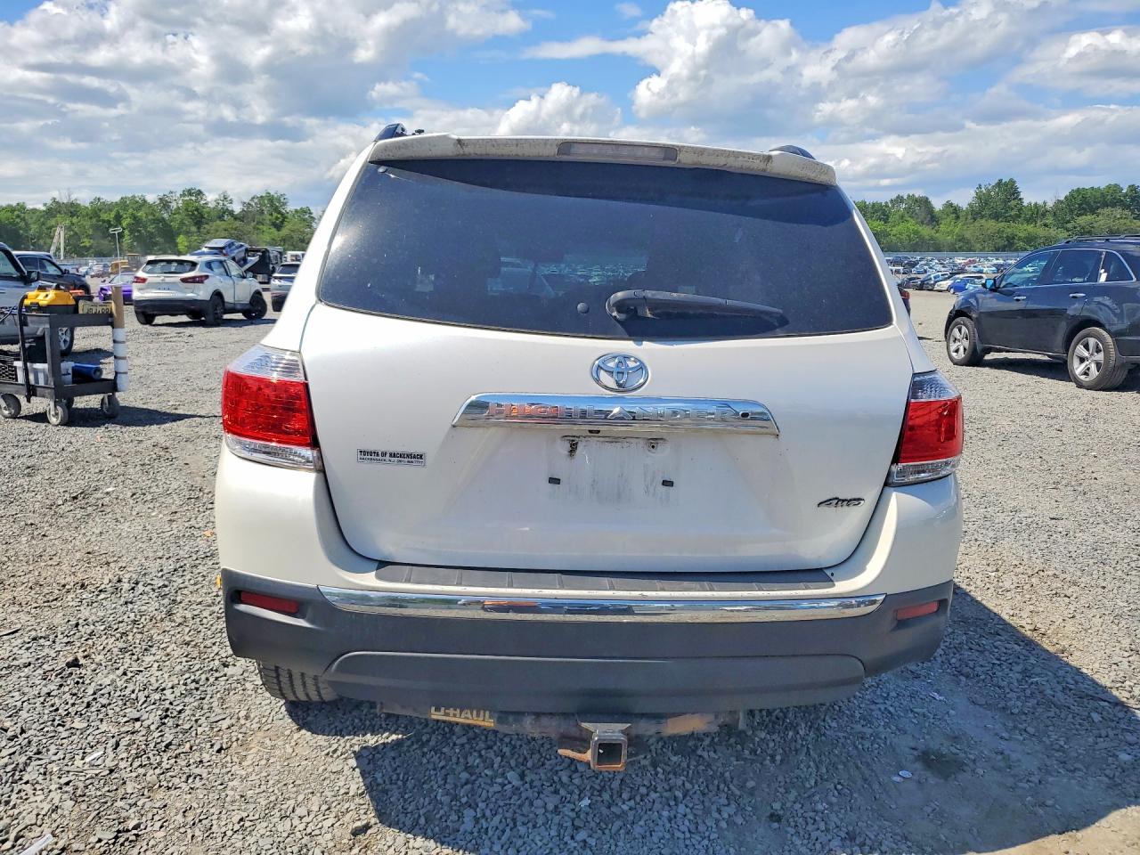 2013 Toyota Highlander Se White vin: 5TDBK3EH3DS199731