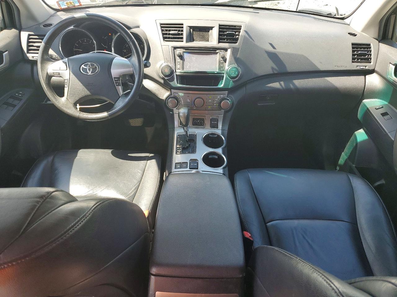 2013 Toyota Highlander Se White vin: 5TDBK3EH3DS199731
