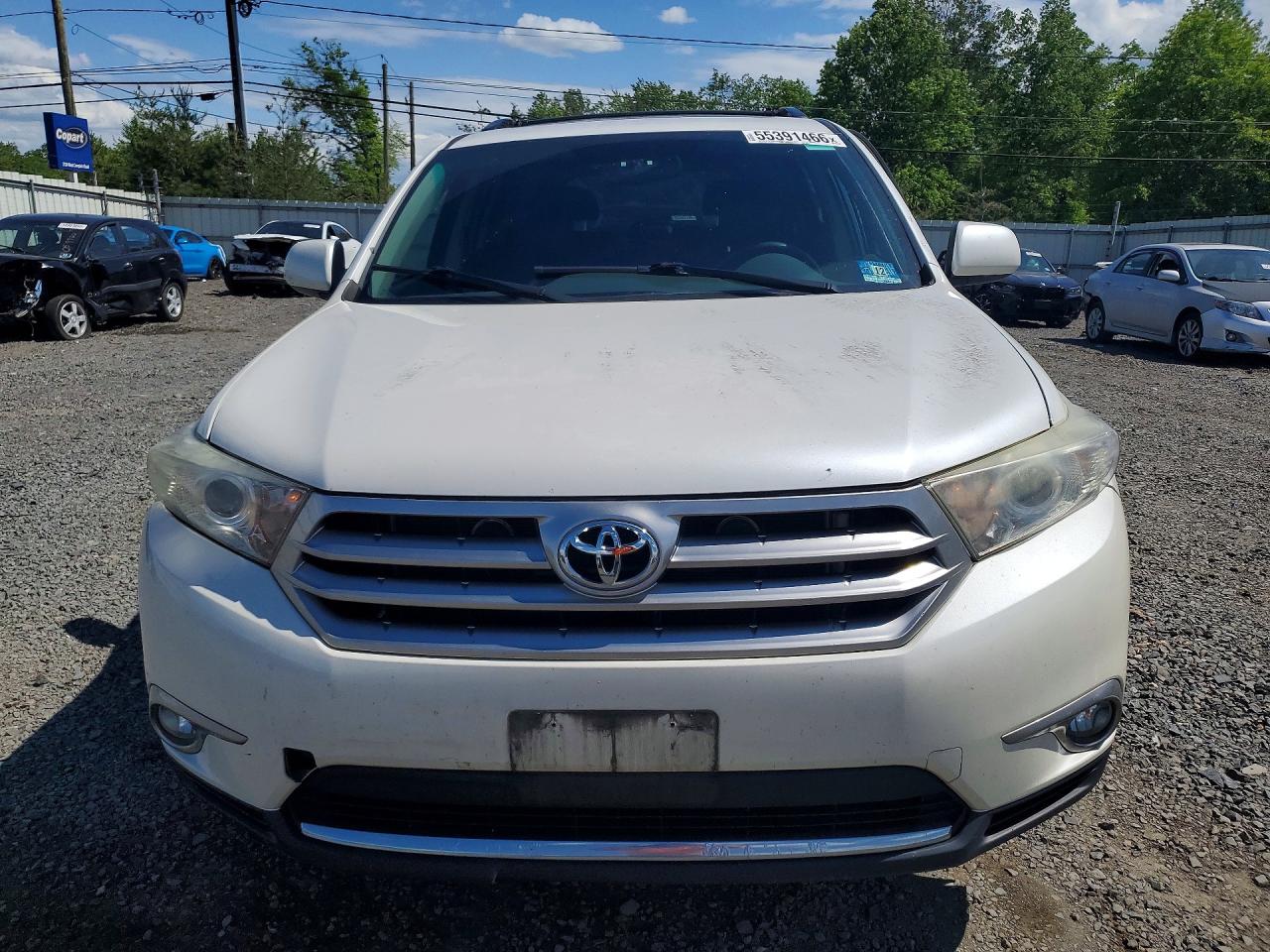 2013 Toyota Highlander Se White vin: 5TDBK3EH3DS199731