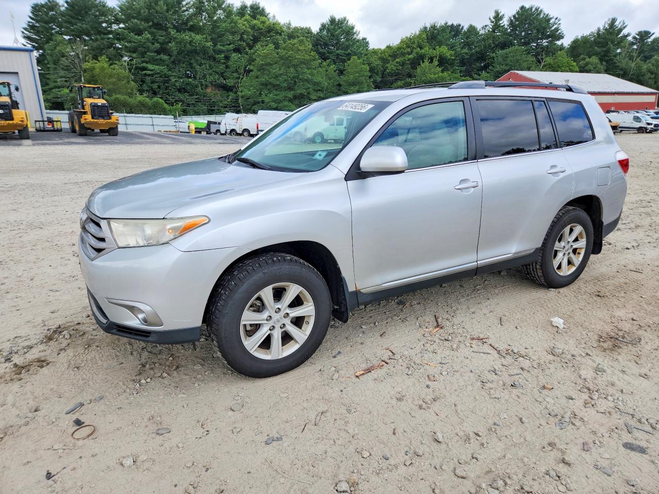 2013 Toyota Highlander Plus Silver vin: 5TDBK3EH3DS207584