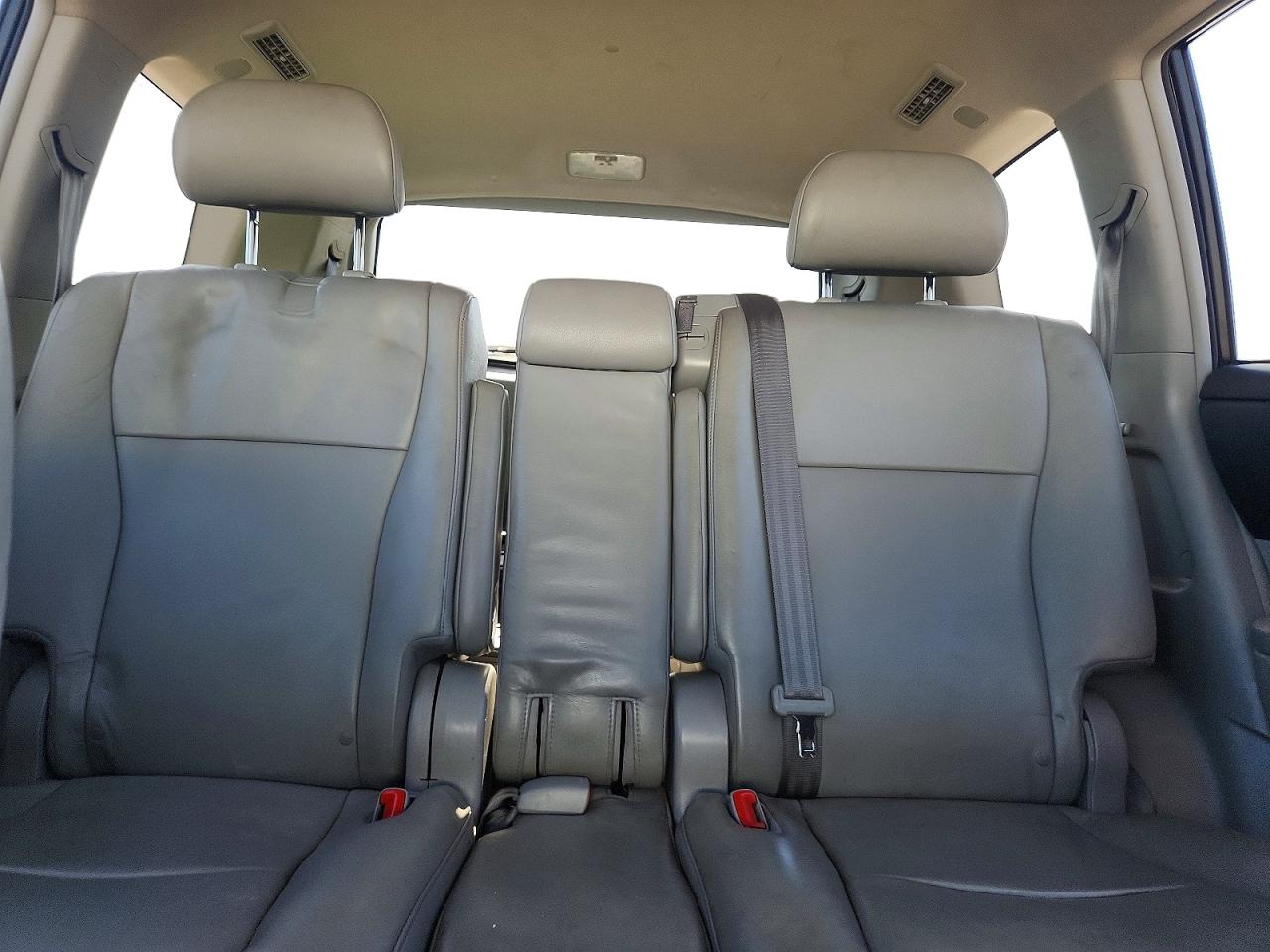 2013 Toyota Highlander Se White vin: 5TDBK3EH3DS218410