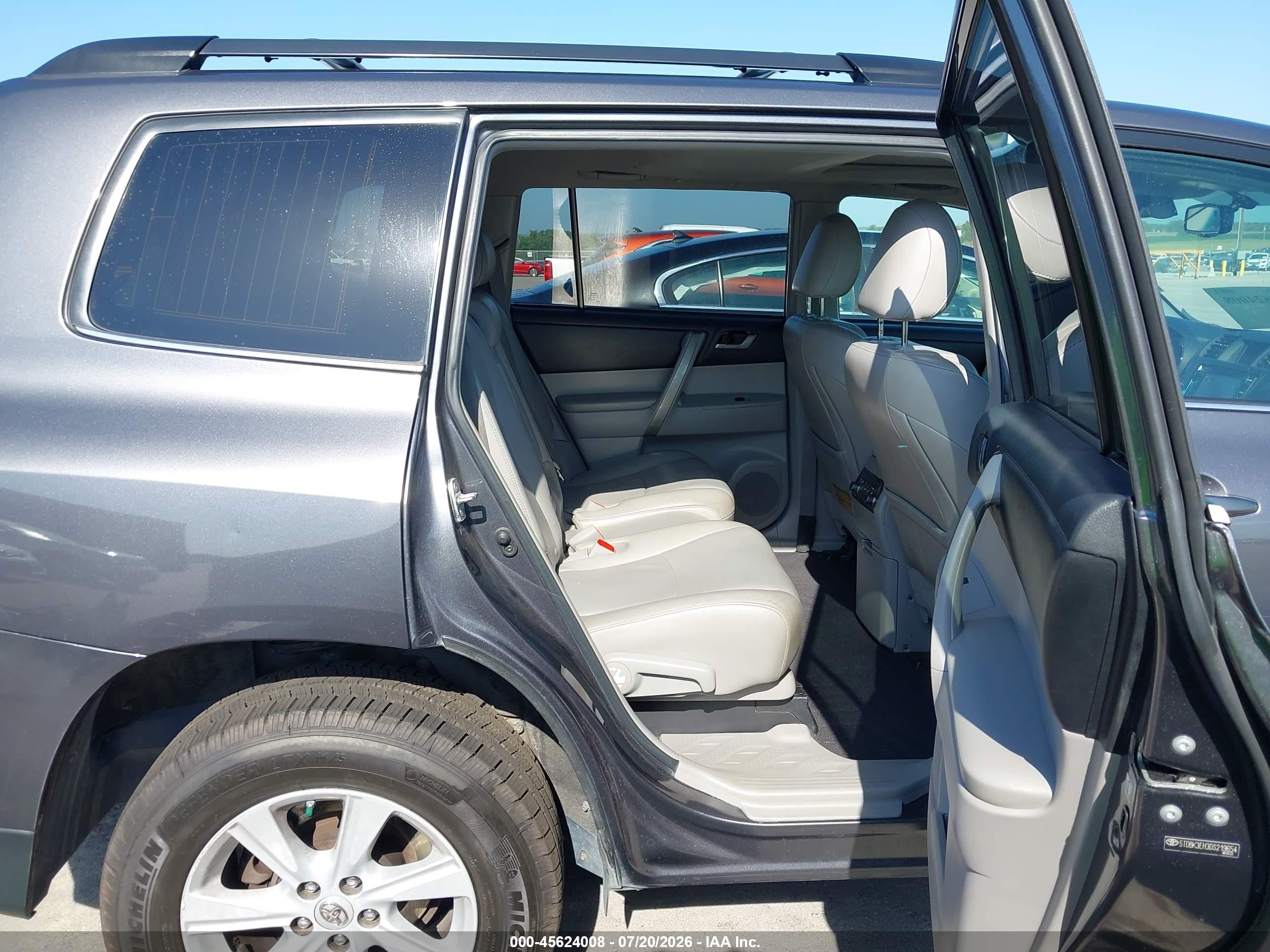 2013 Toyota Highlander Se V6 Gray vin: 5TDBK3EH3DS219654