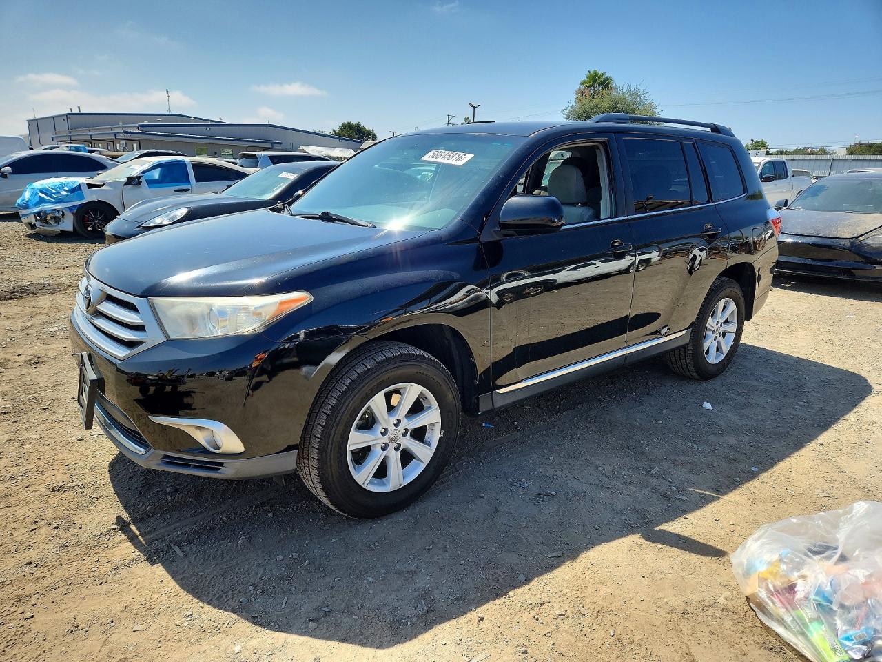 2013 Toyota Highlander Plus Black vin: 5TDBK3EH3DS237474