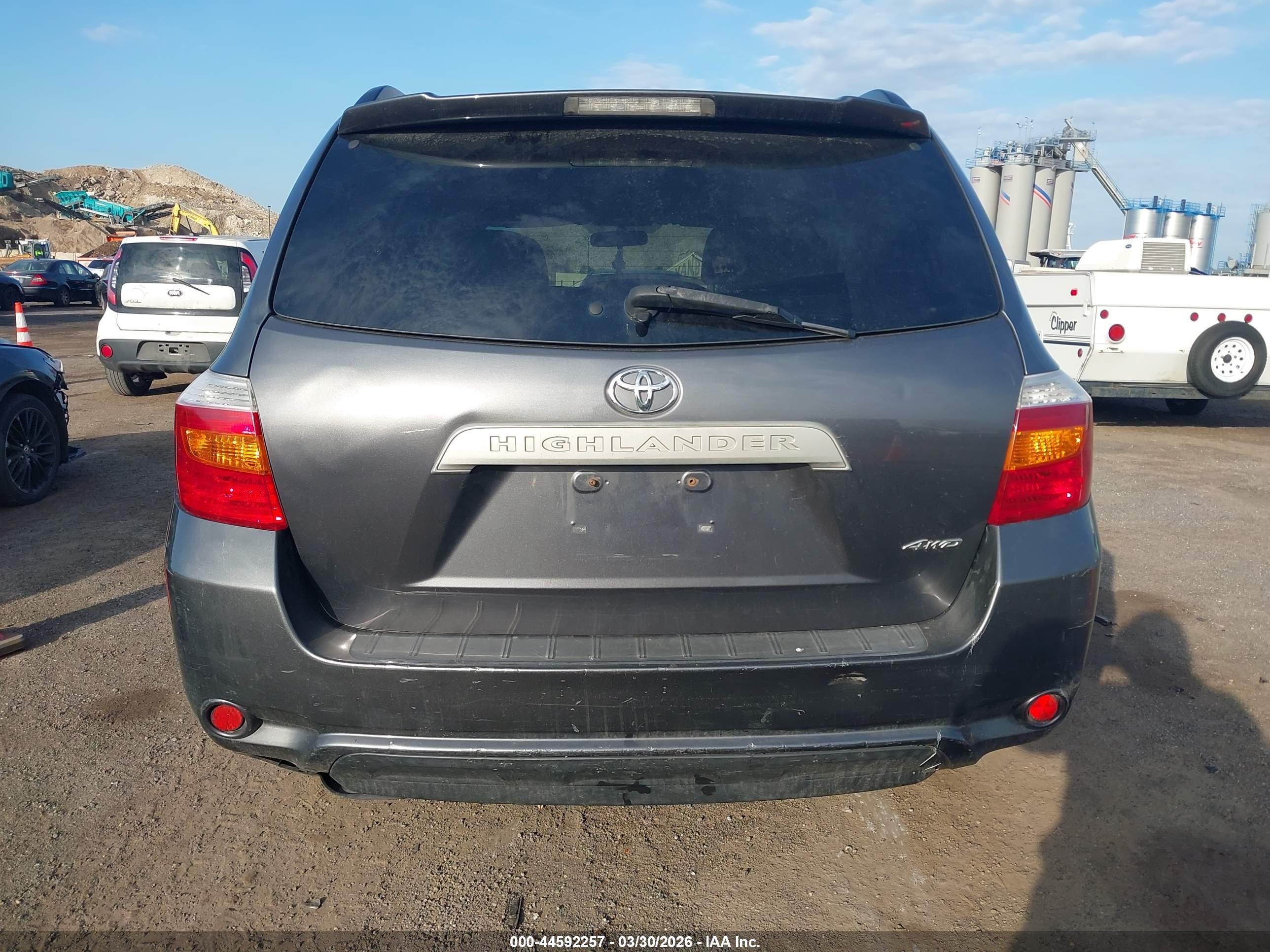 2011 Toyota Highlander Base V6 Gray vin: 5TDBK3EH4BS044098