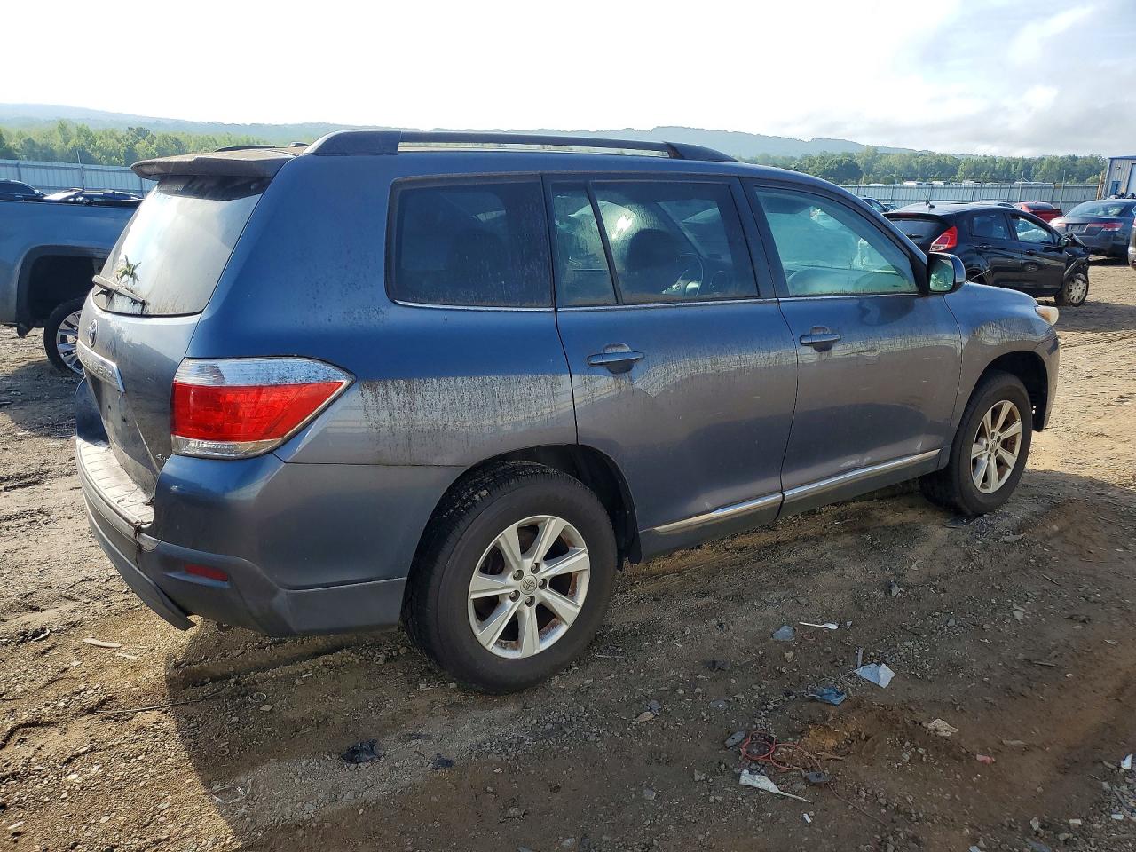 2011 Toyota Highlander Se Blue vin: 5TDBK3EH4BS077523
