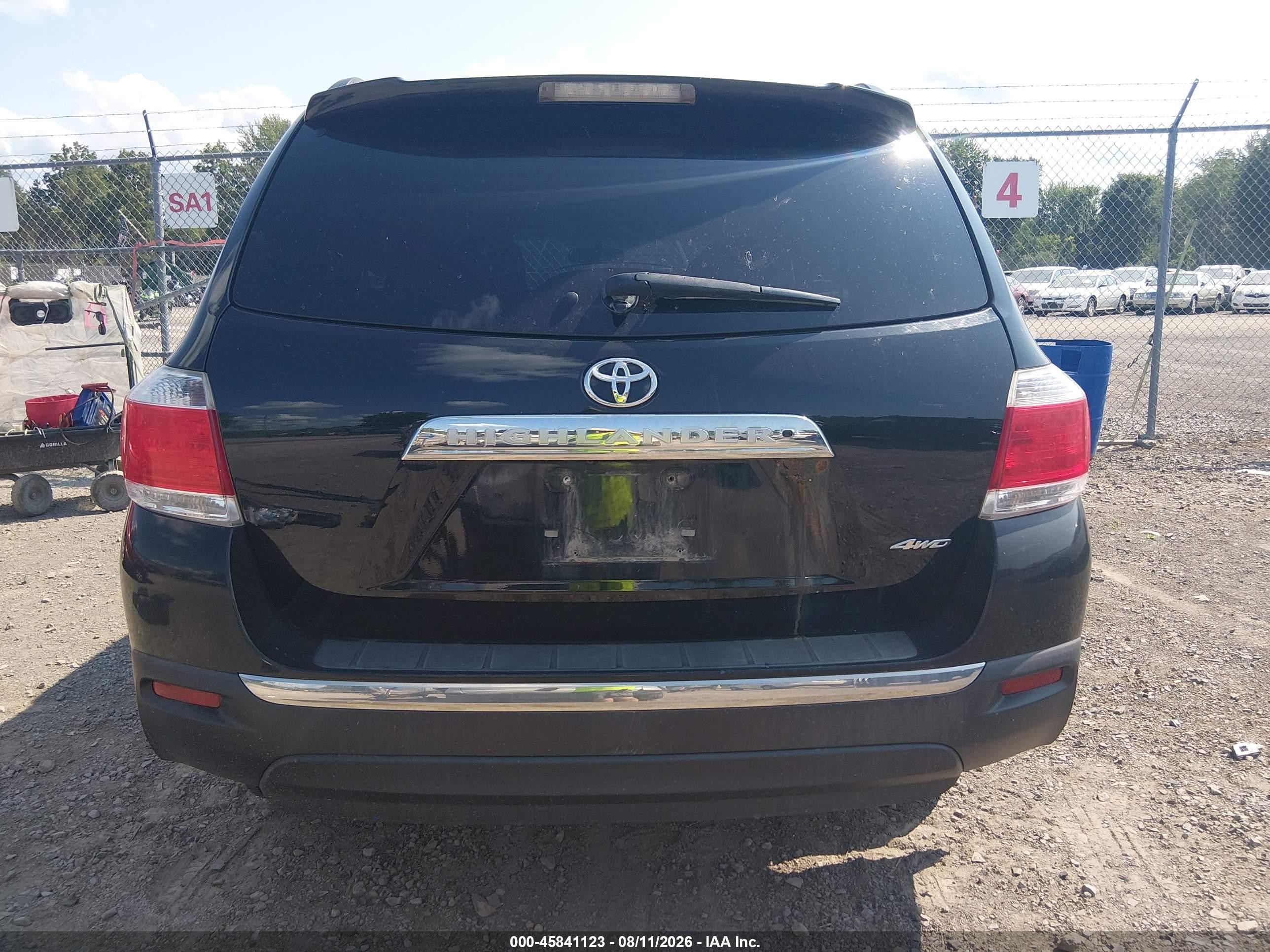 2011 Toyota Highlander Base V6 Black vin: 5TDBK3EH4BS090014