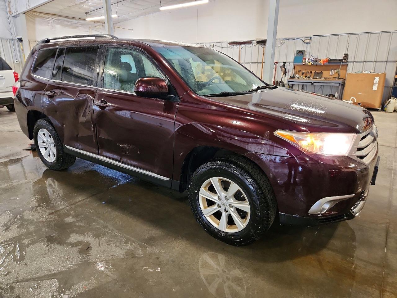 2012 Toyota Highlander Se Burgundy vin: 5TDBK3EH4CS093318