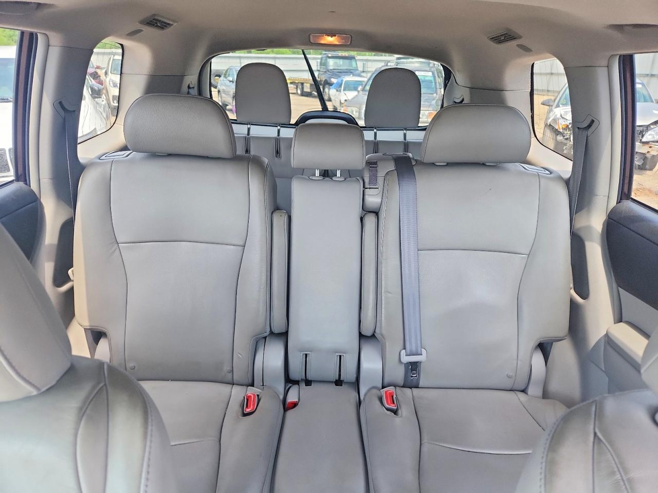 2012 Toyota Highlander Se Burgundy vin: 5TDBK3EH4CS093318