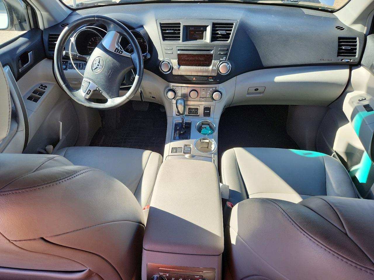 2012 Toyota Highlander Se Silver vin: 5TDBK3EH4CS110117