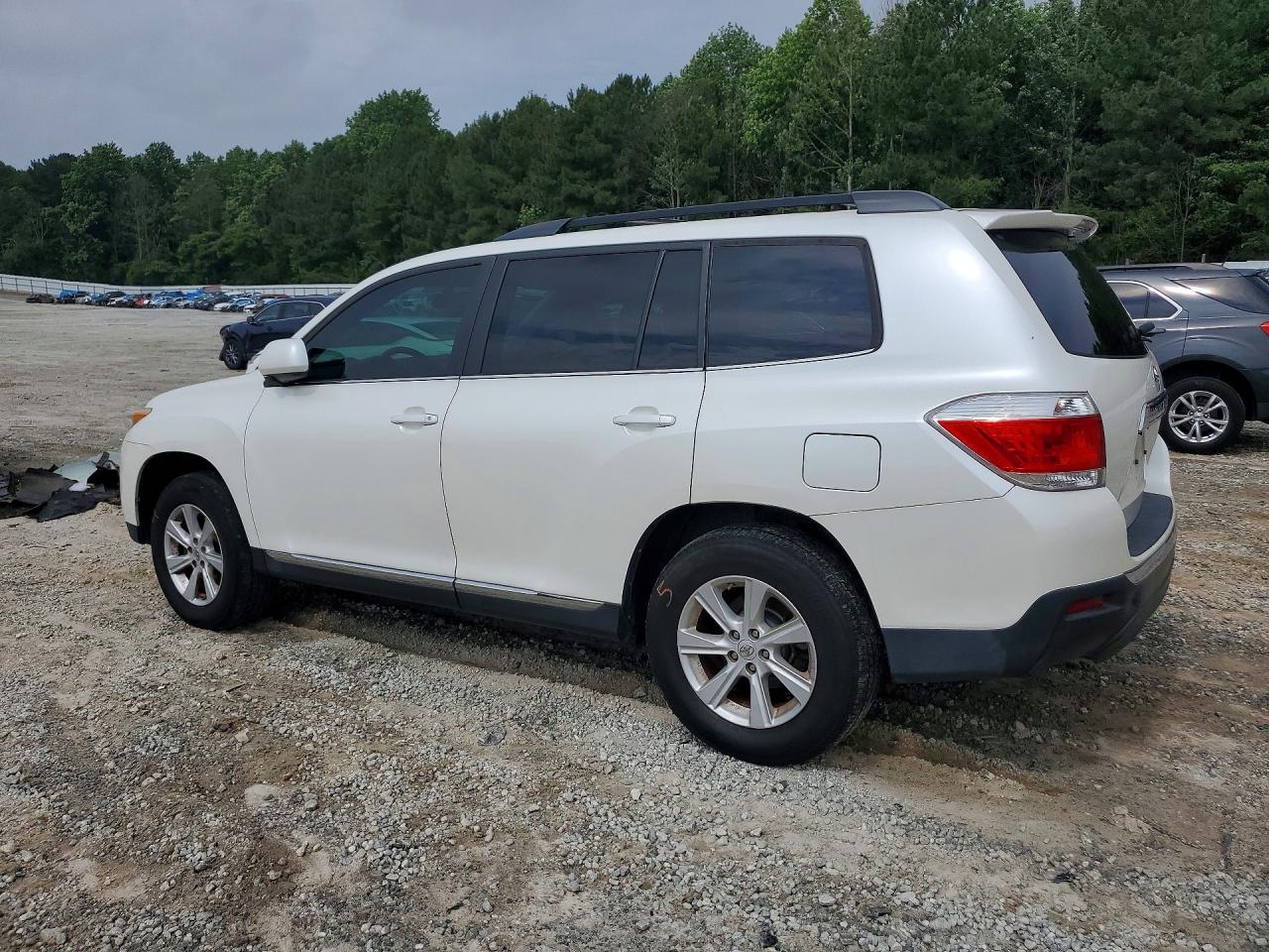 2012 Toyota Highlander Se White vin: 5TDBK3EH4CS112014