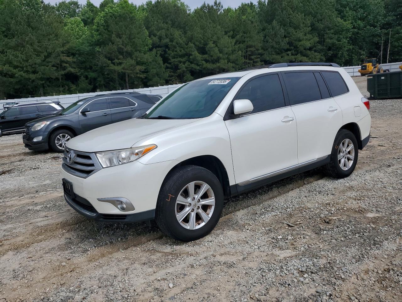 2012 Toyota Highlander Se White vin: 5TDBK3EH4CS112014
