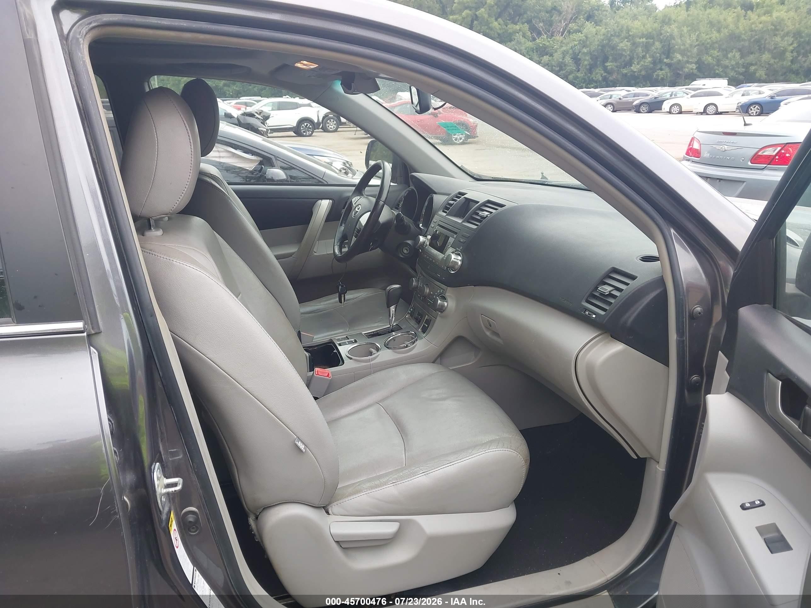 2012 Toyota Highlander Se V6 Gray vin: 5TDBK3EH4CS132991
