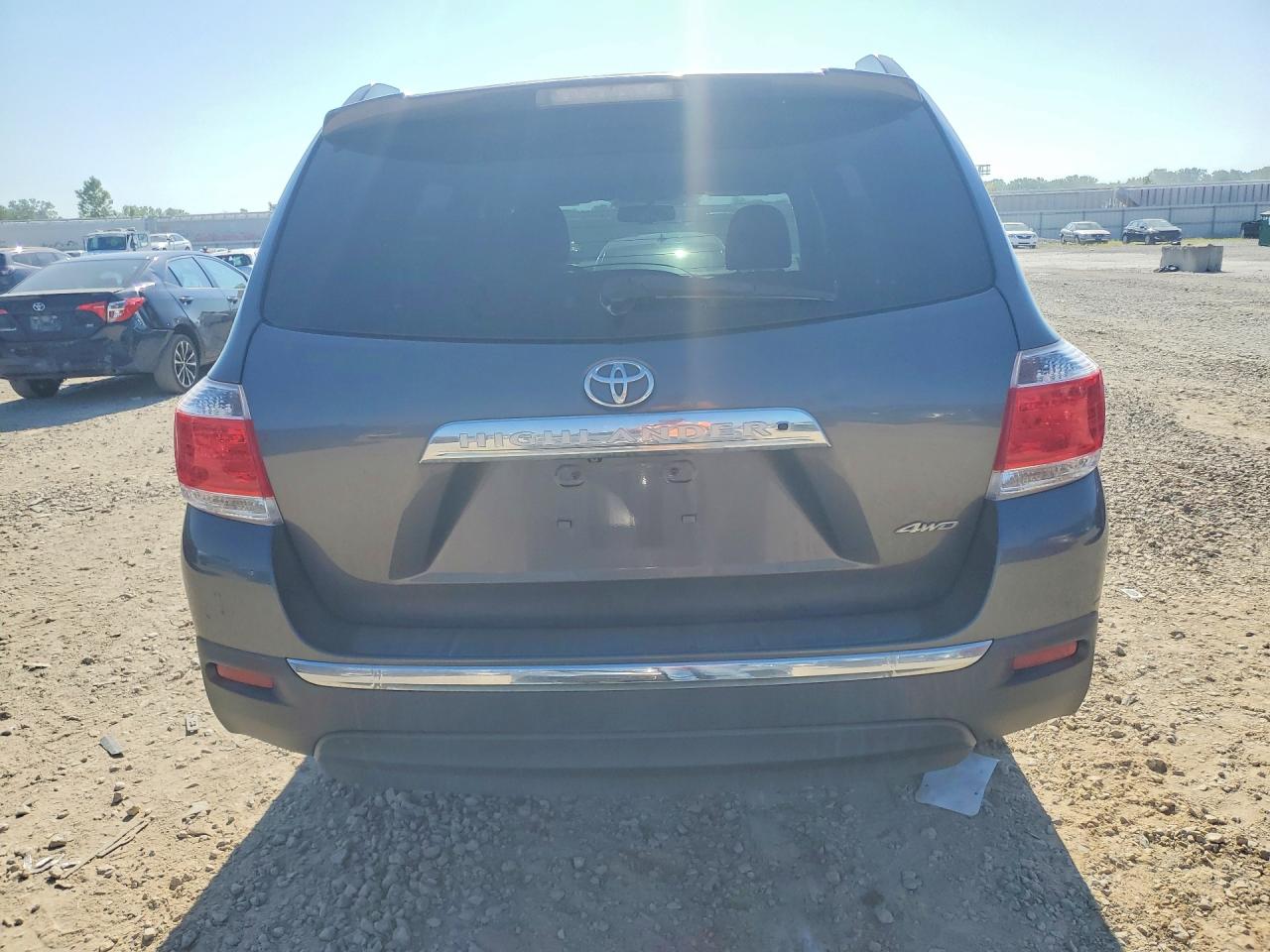 2012 Toyota Highlander Se Gray vin: 5TDBK3EH4CS133705