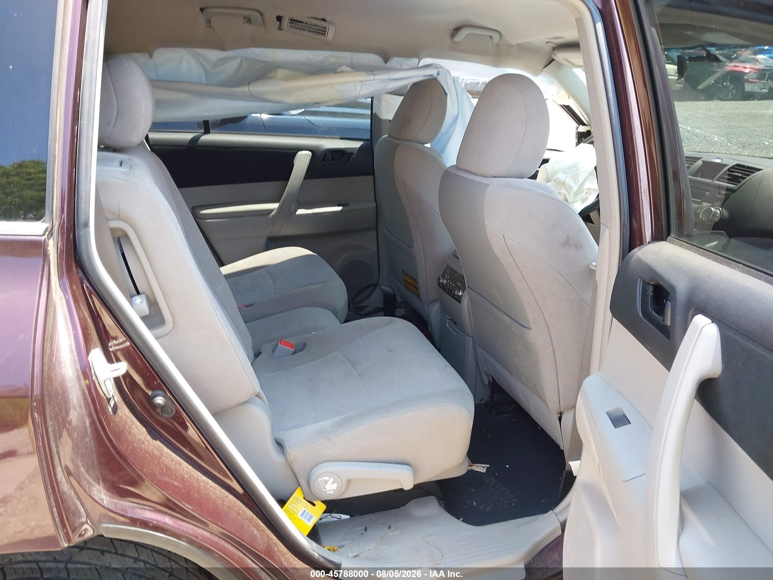 2012 Toyota Highlander Base V6 Maroon vin: 5TDBK3EH4CS154845