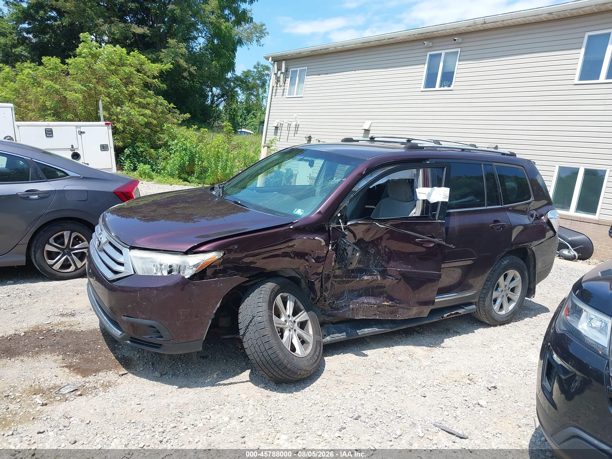 2012 Toyota Highlander Base V6 Maroon vin: 5TDBK3EH4CS154845