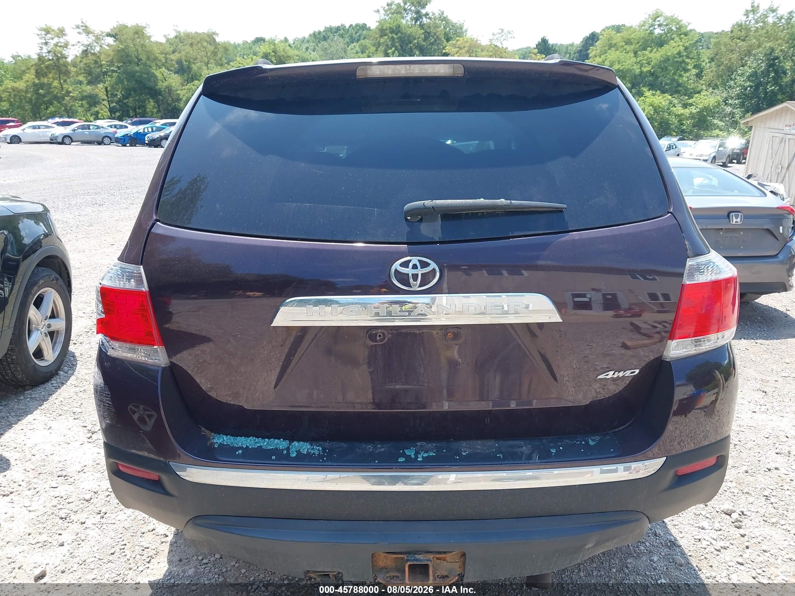 2012 Toyota Highlander Base V6 Maroon vin: 5TDBK3EH4CS154845