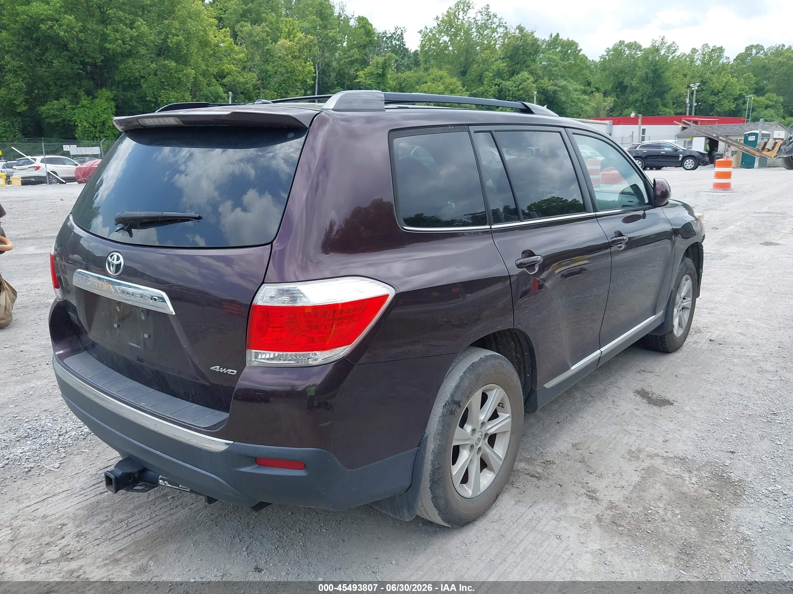 2012 Toyota Highlander Base V6 Brown vin: 5TDBK3EH4CS160855
