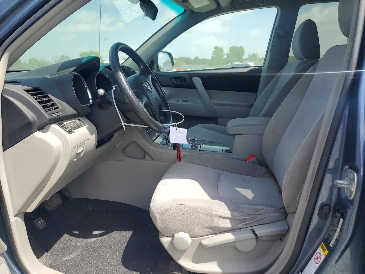 2012 Toyota Highlander Base Blue vin: 5TDBK3EH4CS163223