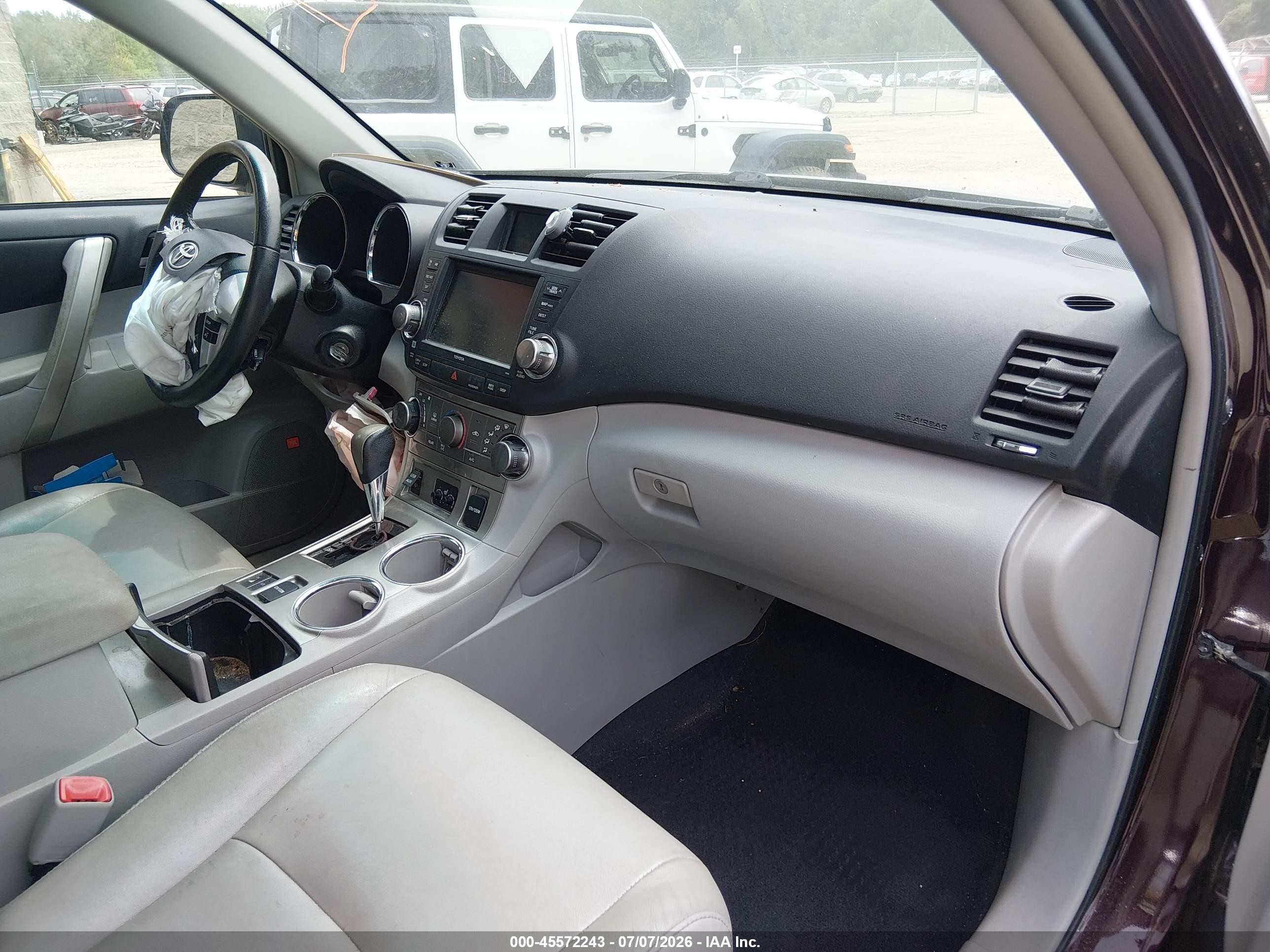 2012 Toyota Highlander Se V6 Maroon vin: 5TDBK3EH4CS170222