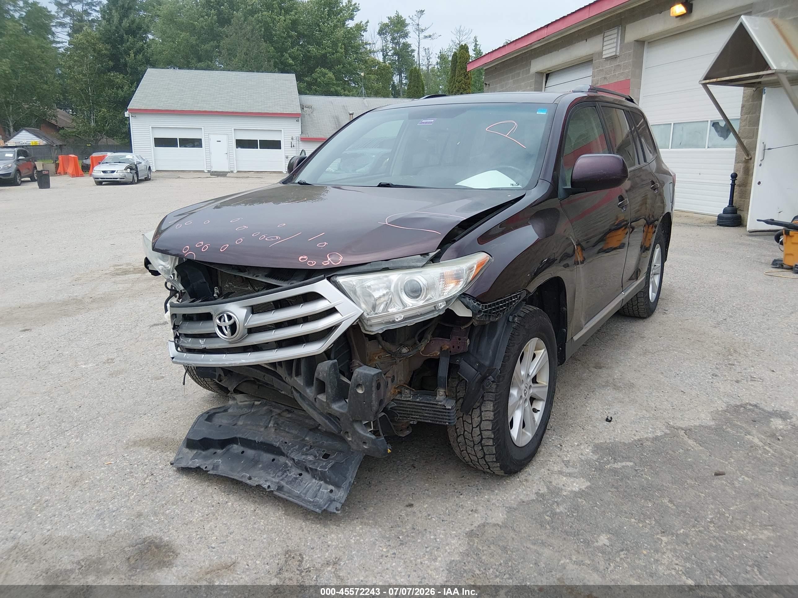 2012 Toyota Highlander Se V6 Maroon vin: 5TDBK3EH4CS170222