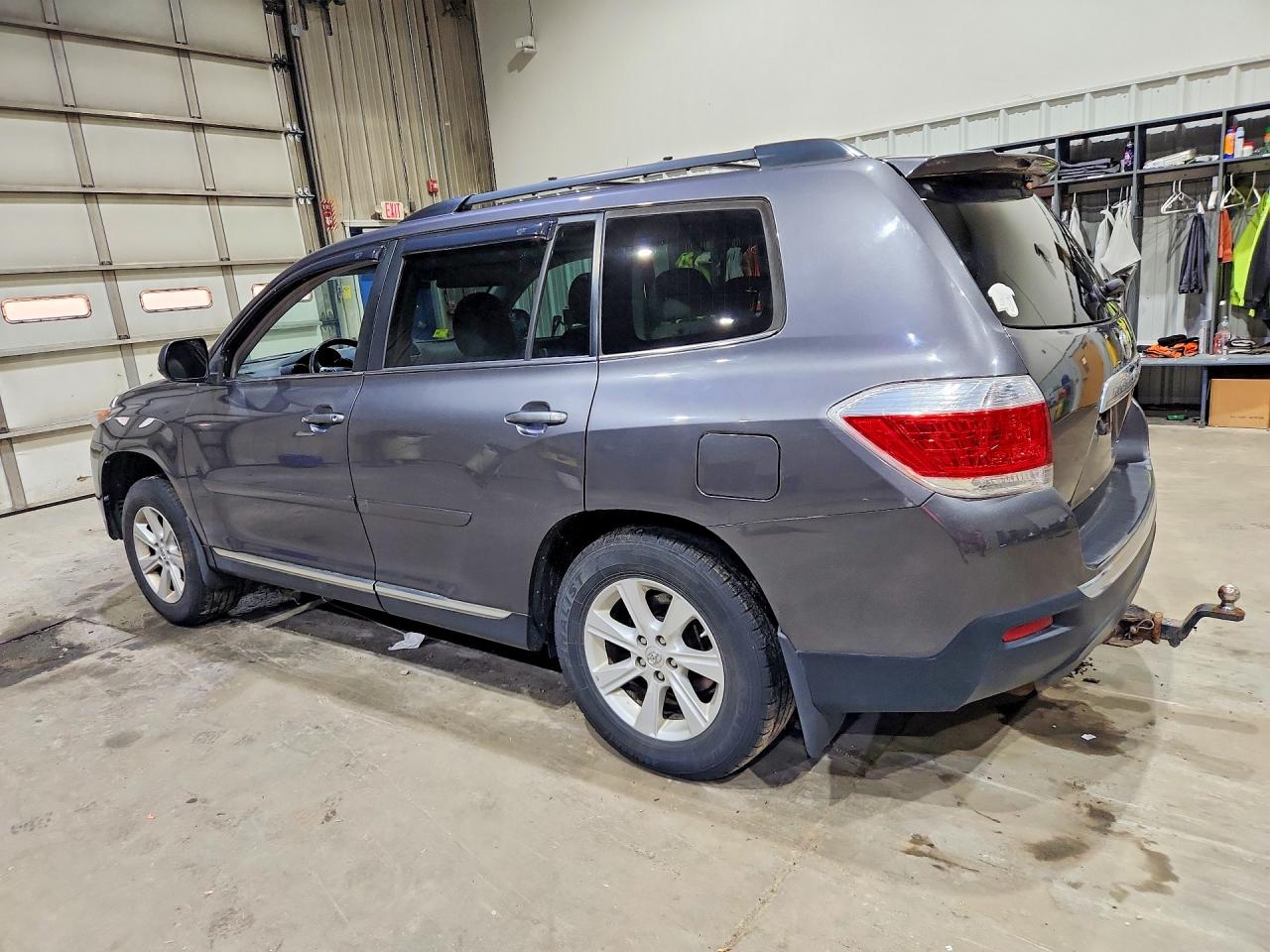 2012 Toyota Highlander Se Серый vin: 5TDBK3EH4CS174786
