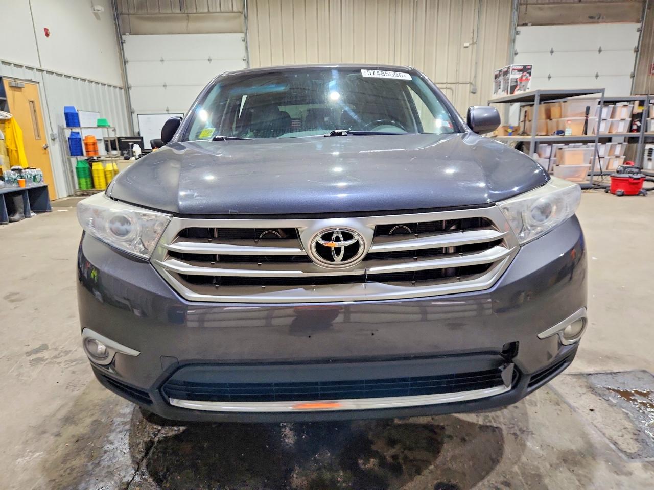 2012 Toyota Highlander Se Серый vin: 5TDBK3EH4CS174786